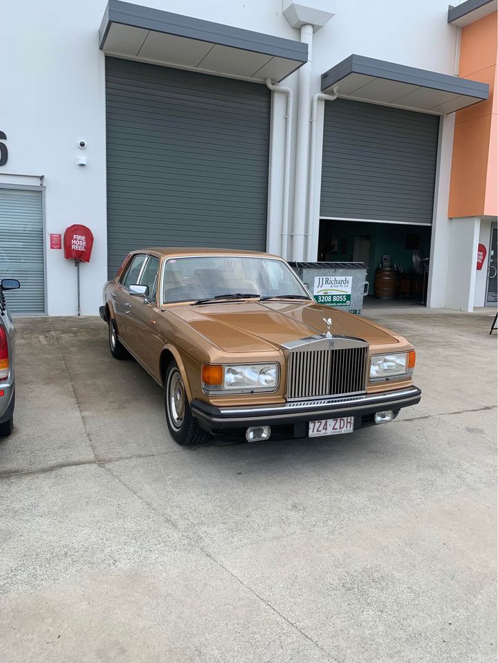 1981 ROLLS-ROYCE SILVER SPIRIT 3 SP AUTOMATIC 4D SEDAN 