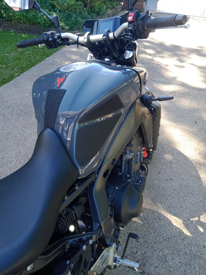2021 YAMAHA MT09 STORM FLUO SPORTS