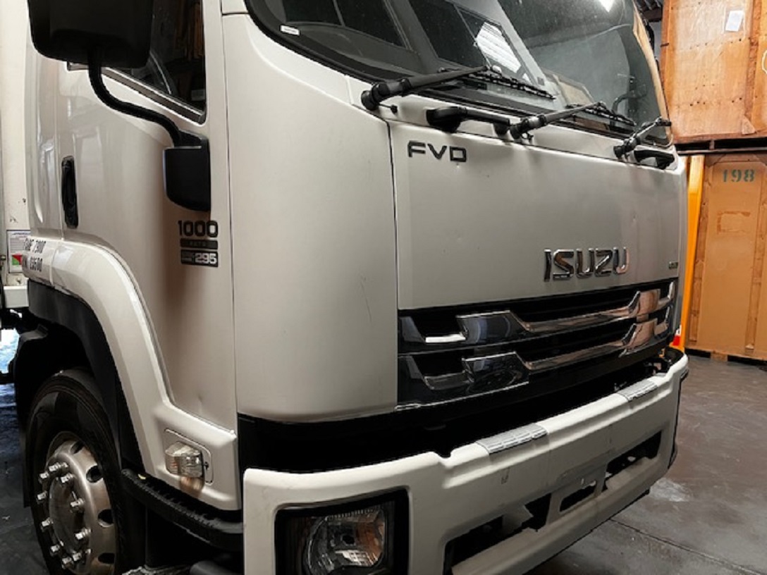 2013 ISUZU FVR 1000 14 PALLET CURTAINSIDER