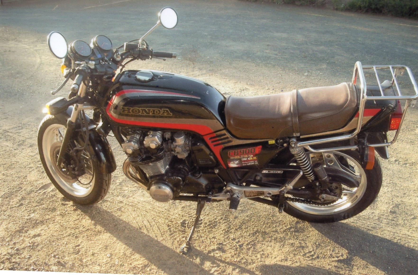 1982 HONDA BOL D'OR 900F ROAD
