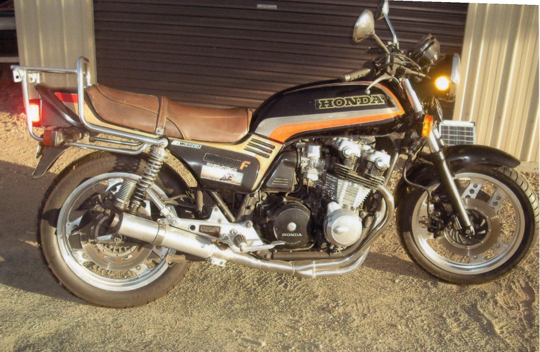 1982 HONDA BOL D'OR 900F ROAD