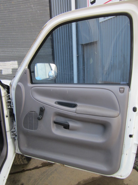 1996 DODGE RAM 1500 SINGLE CAB SPORT BED 