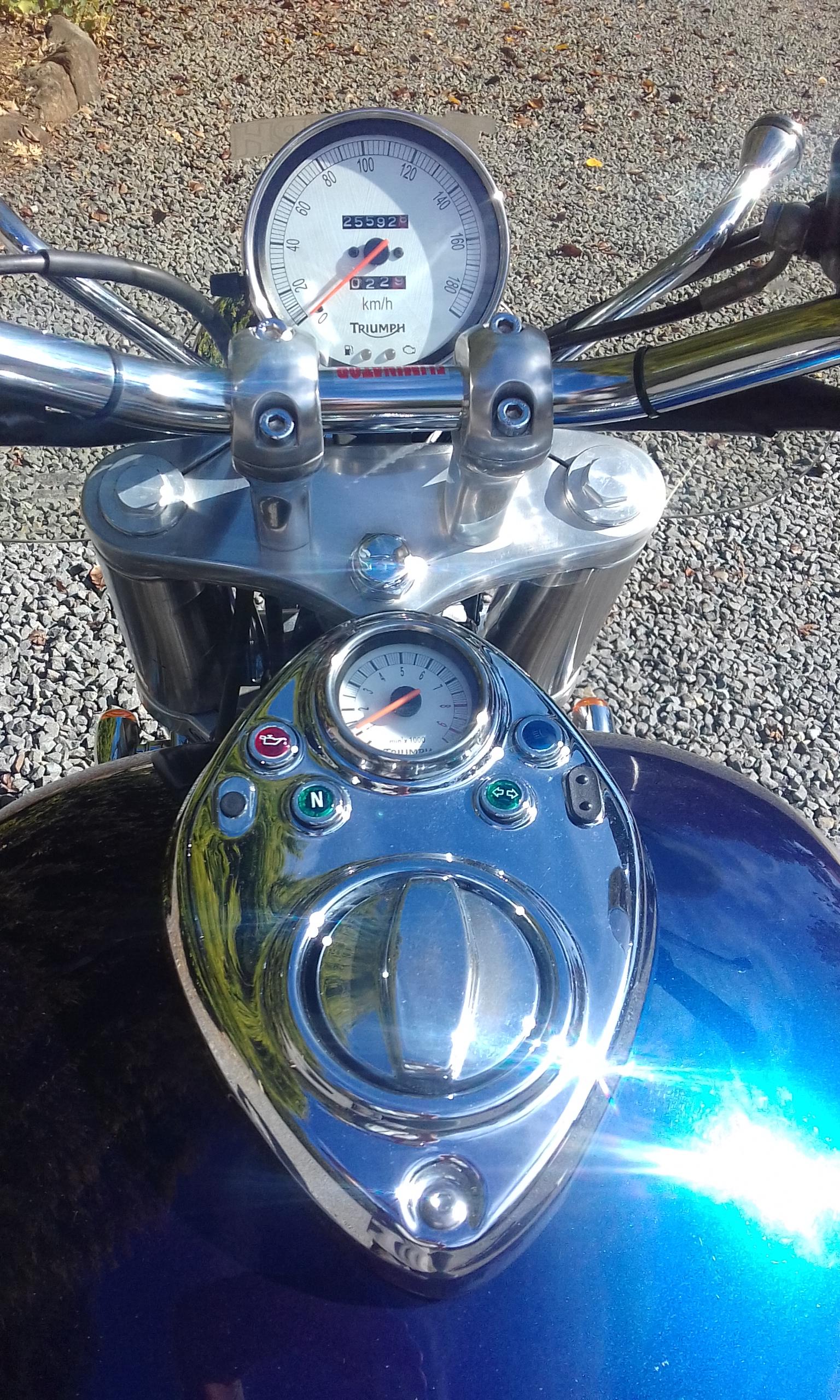 2009 TRIUMPH SPEEDMASTER 900CC CRUISER