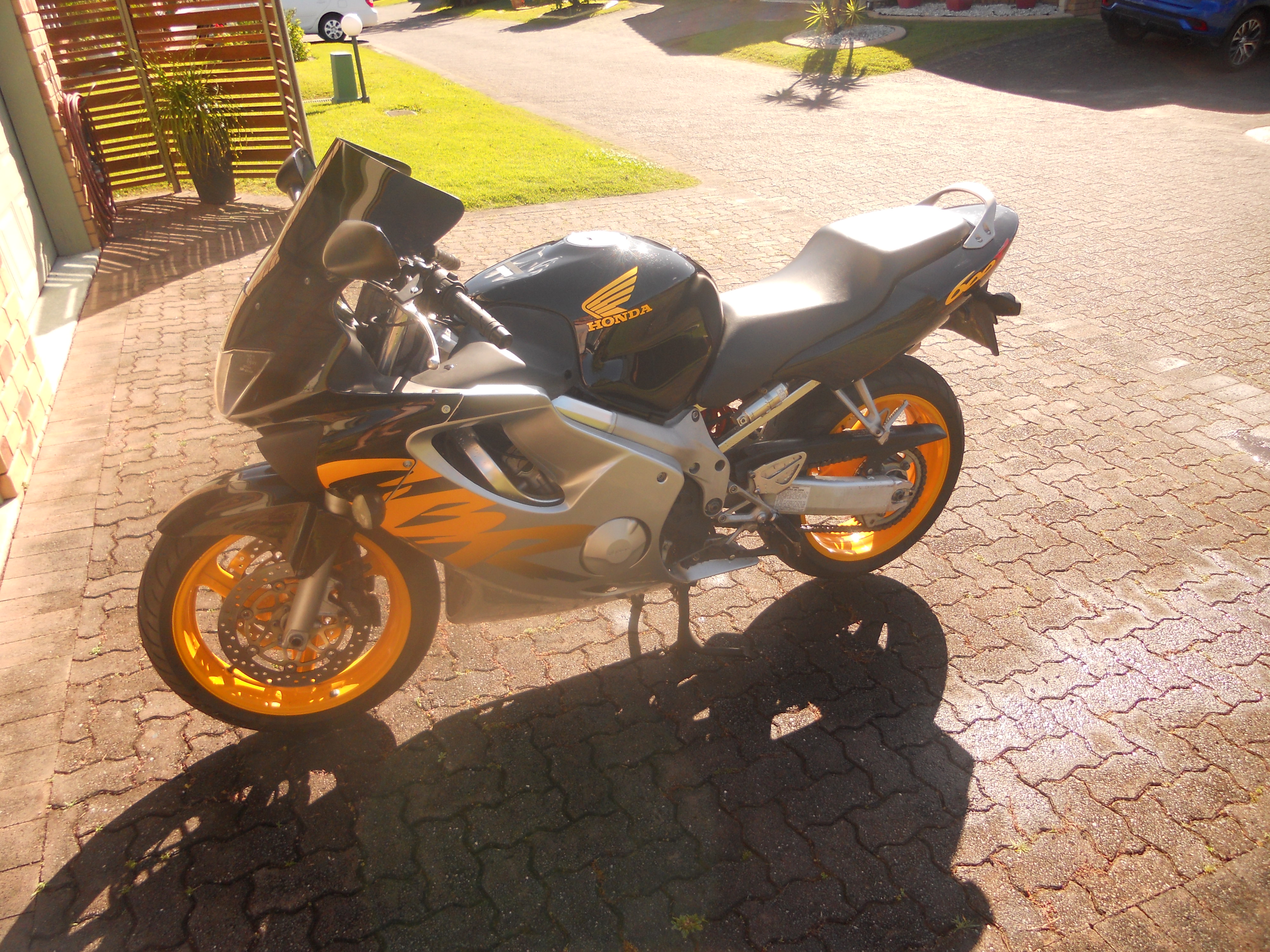 1999 HONDA CBR600F SPORTS