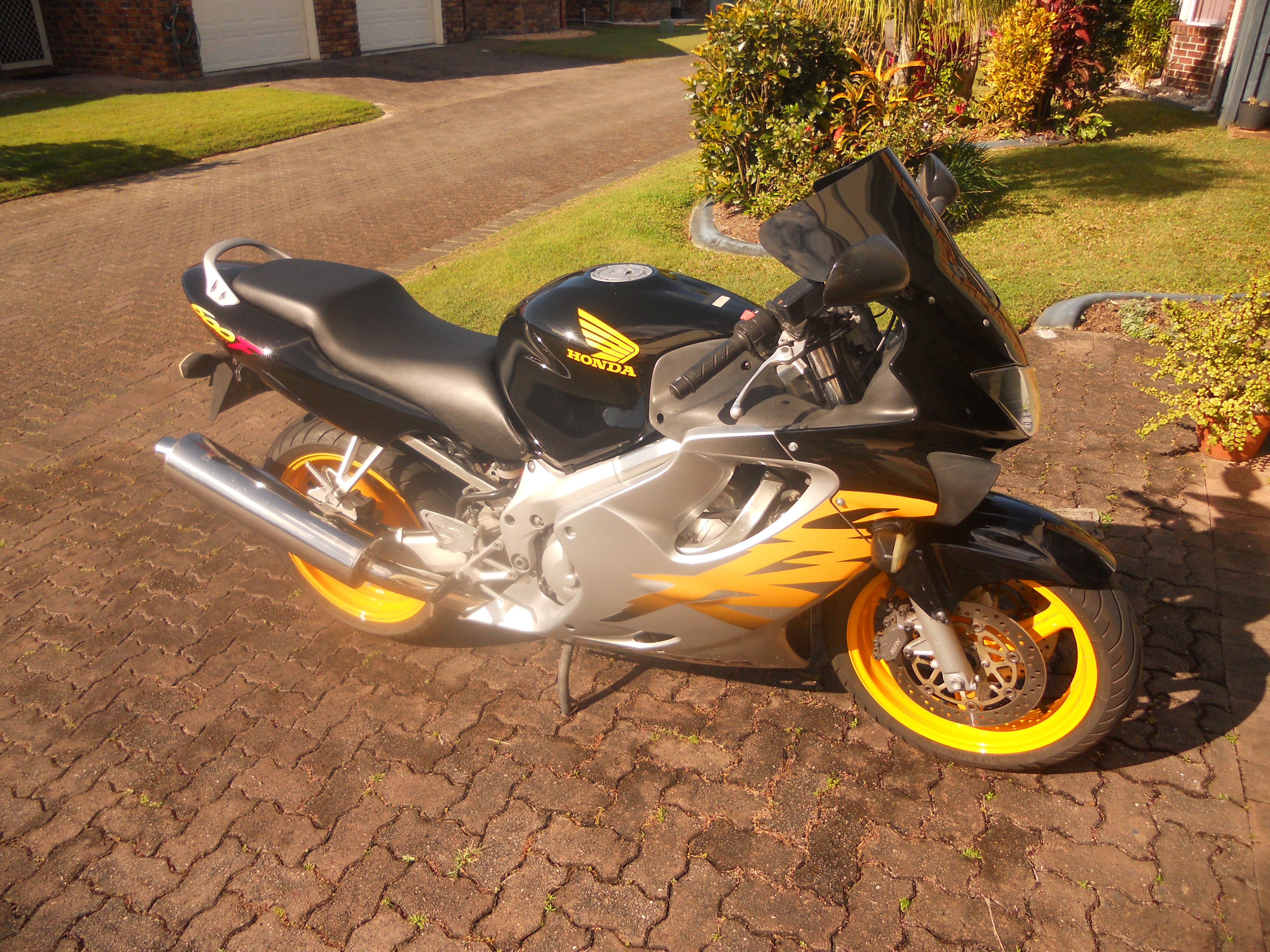 1999 HONDA CBR600F SPORTS