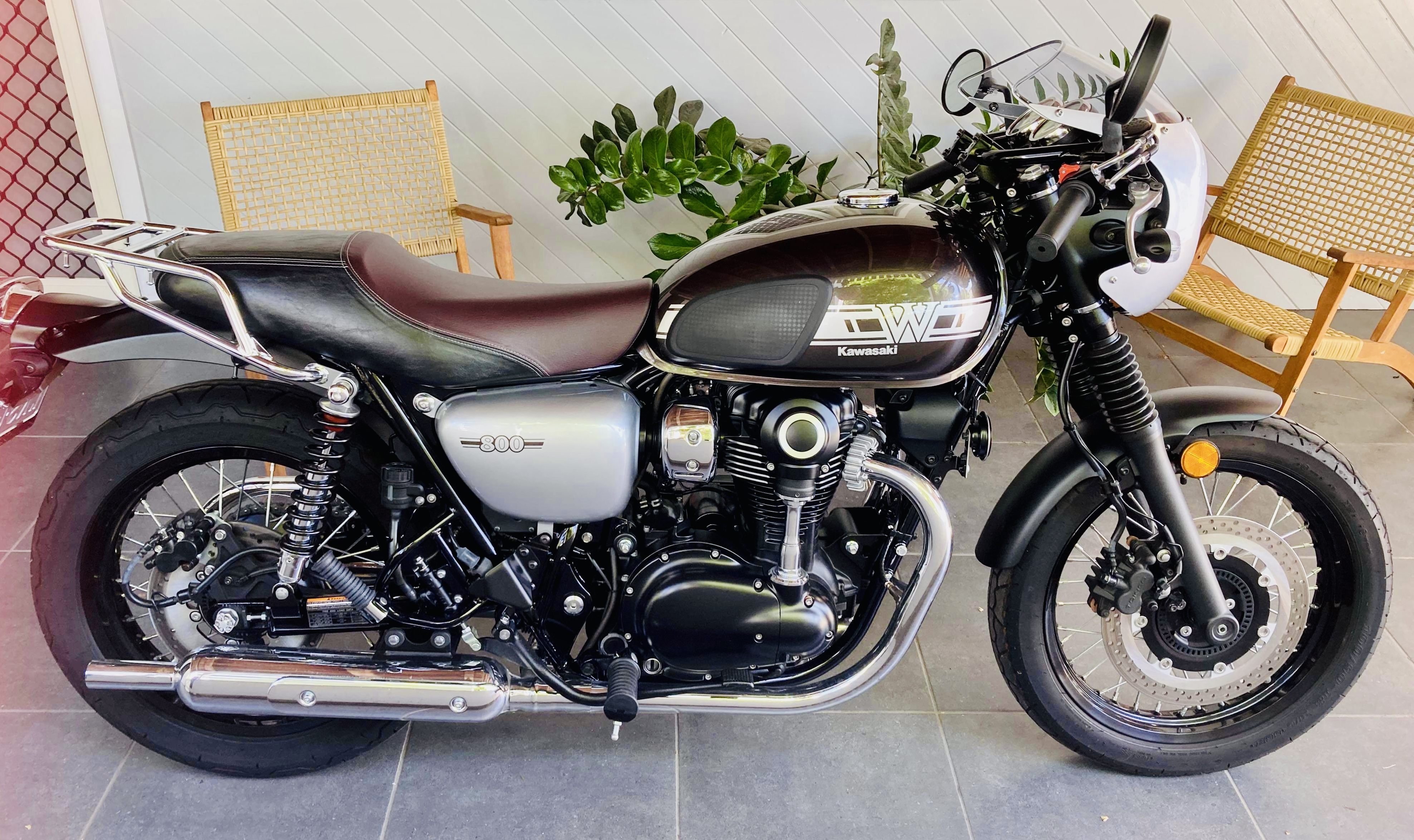 2019 KAWASAKI W800 CAFE ROAD