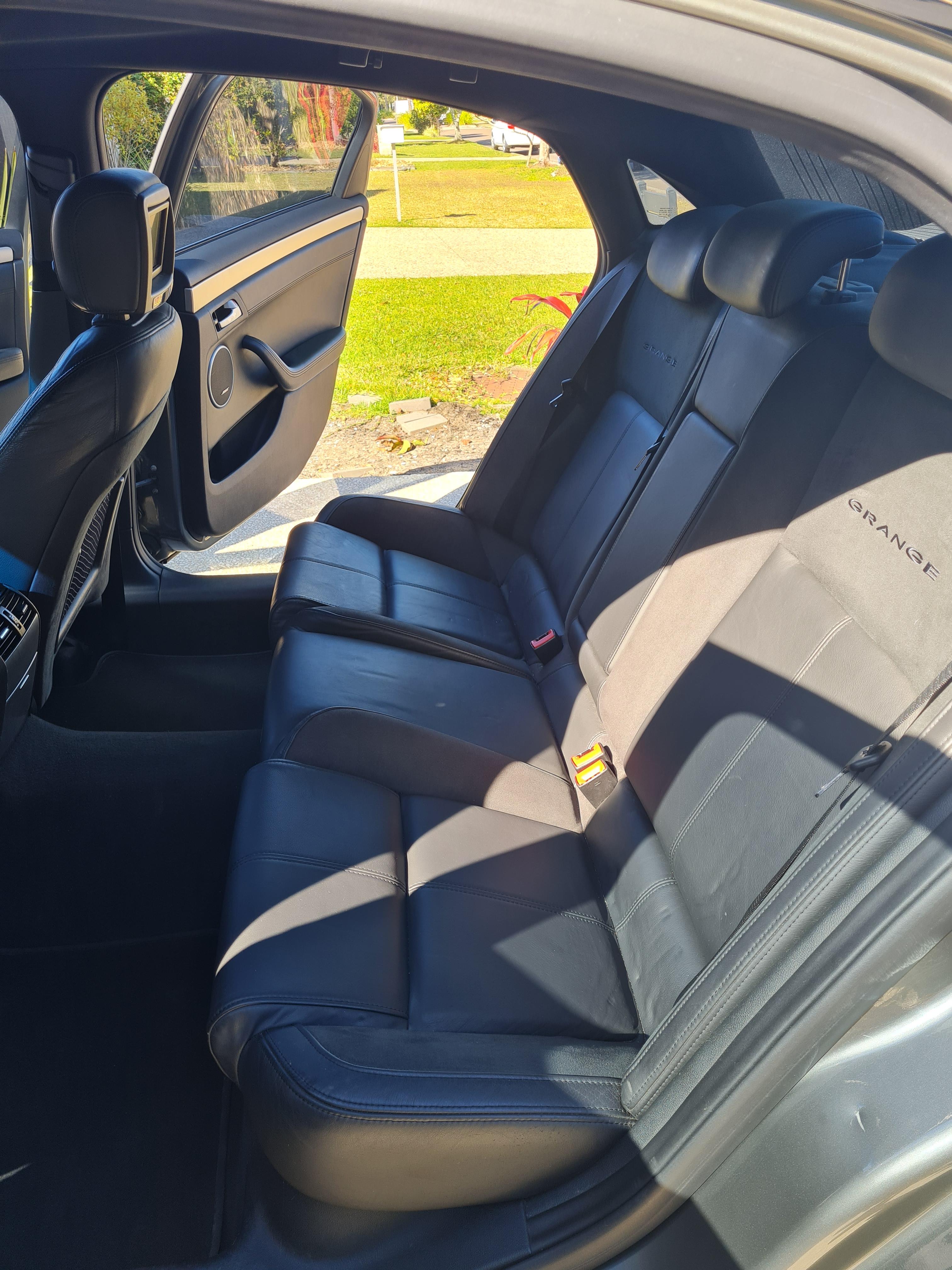 2011 HSV GRANGE WM3 SEDAN