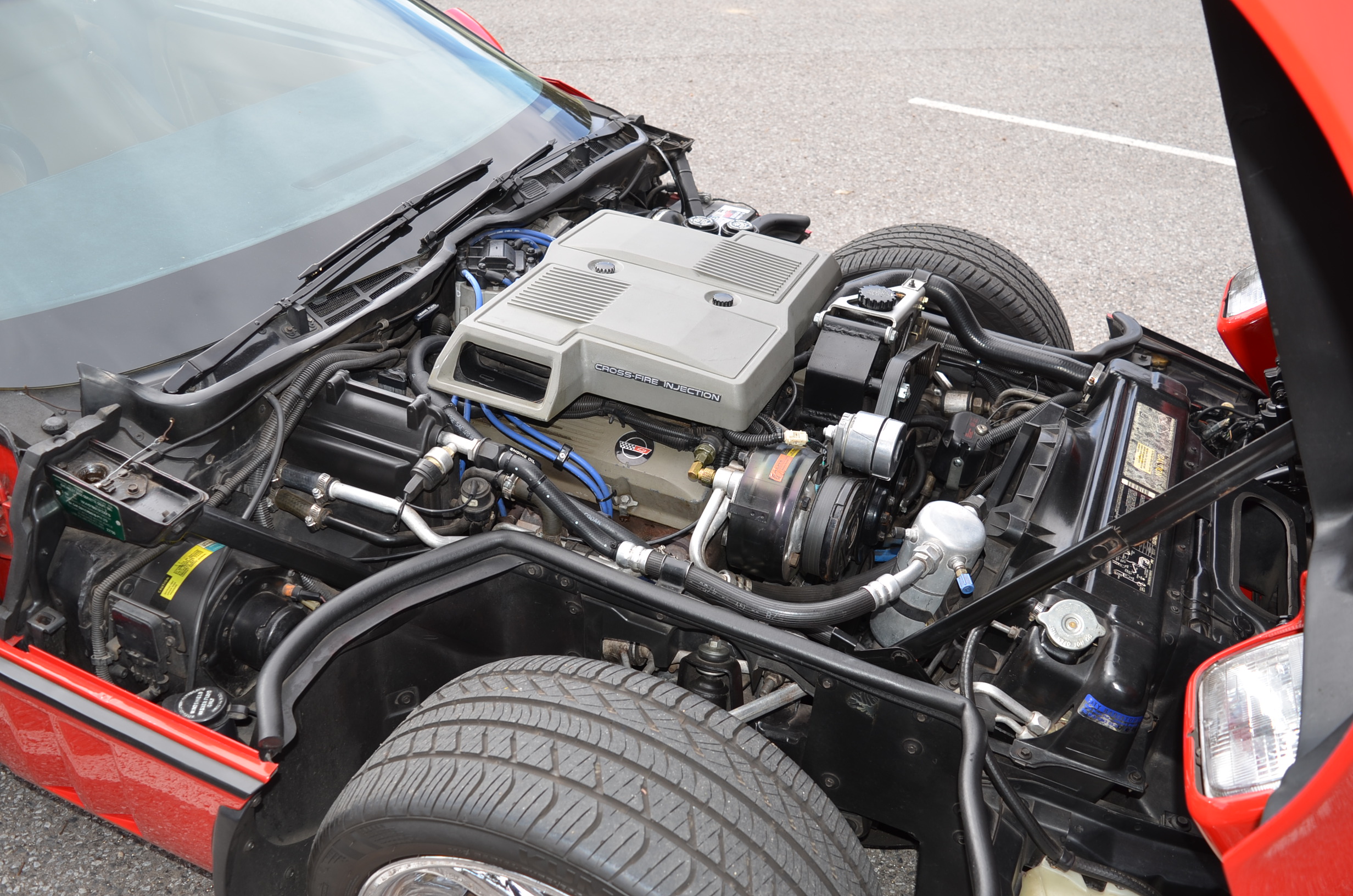 1984 CHEVROLET CORVETTE C4 COUPE