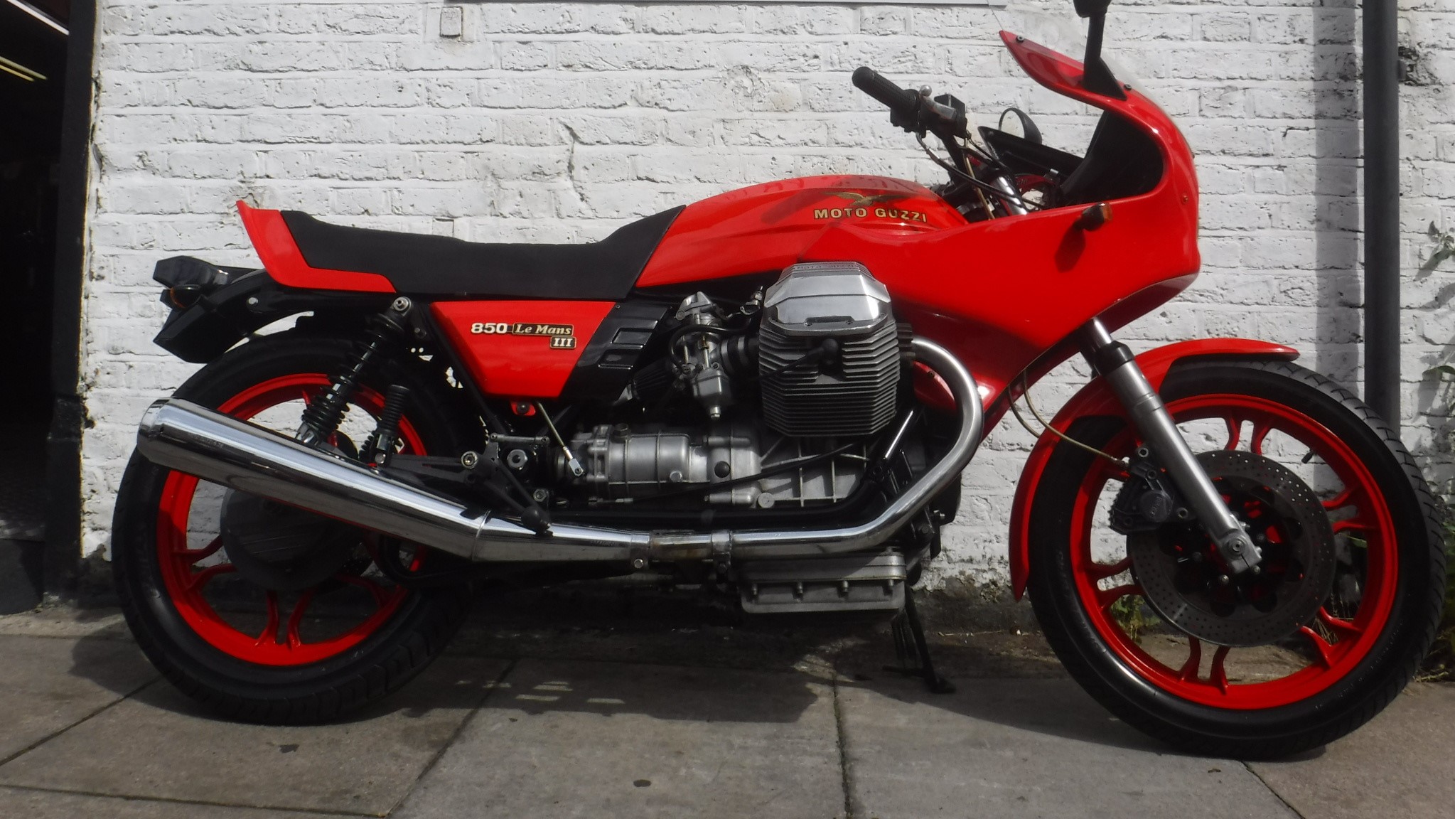 1984 MOTO GUZZI 850 LE MANS MK3 ROAD