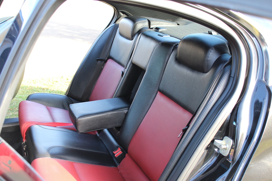 2010 HSV SSV SE G8 SEDAN