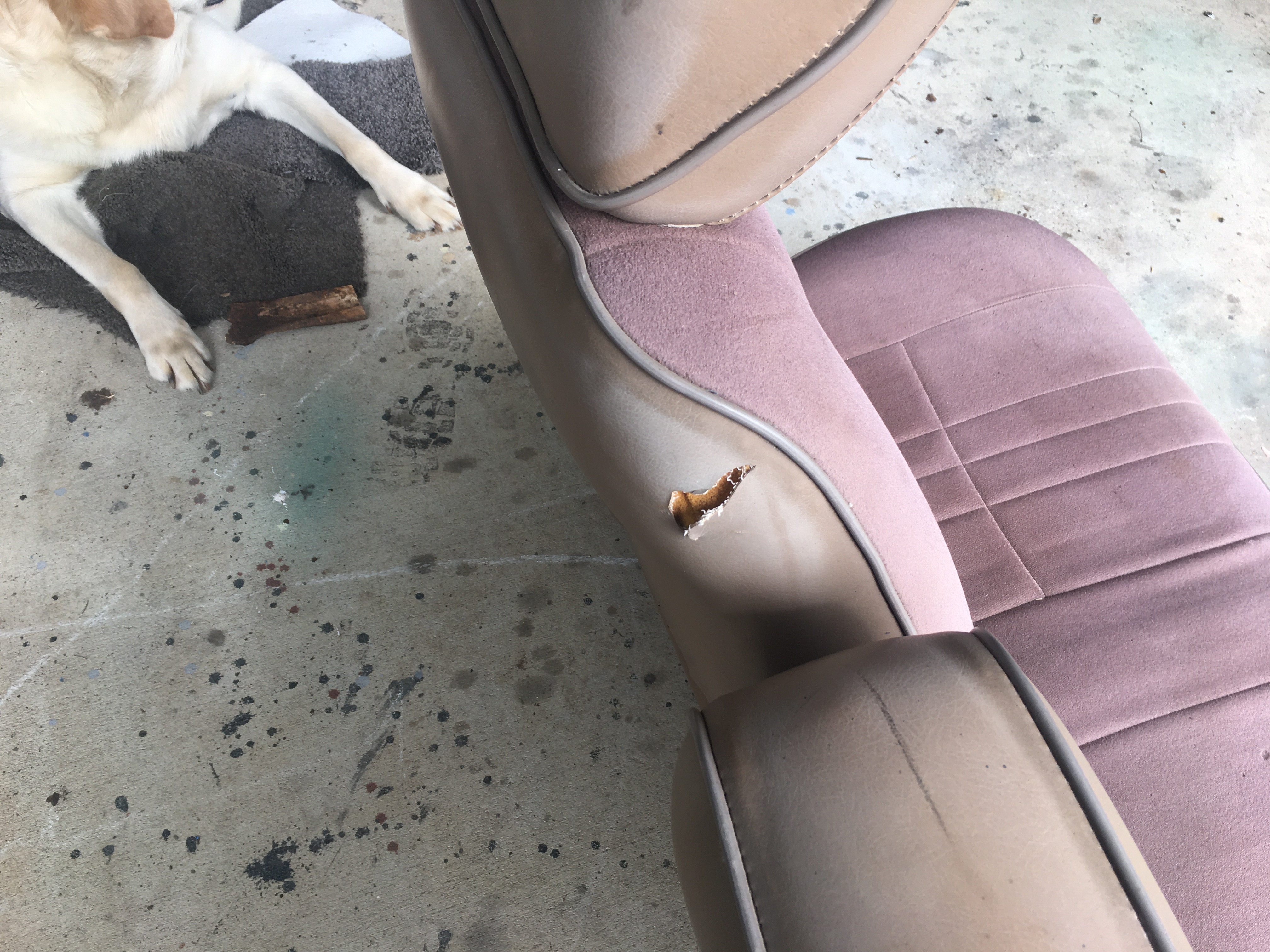 FALCON XF FRONT BENCH SEAT 