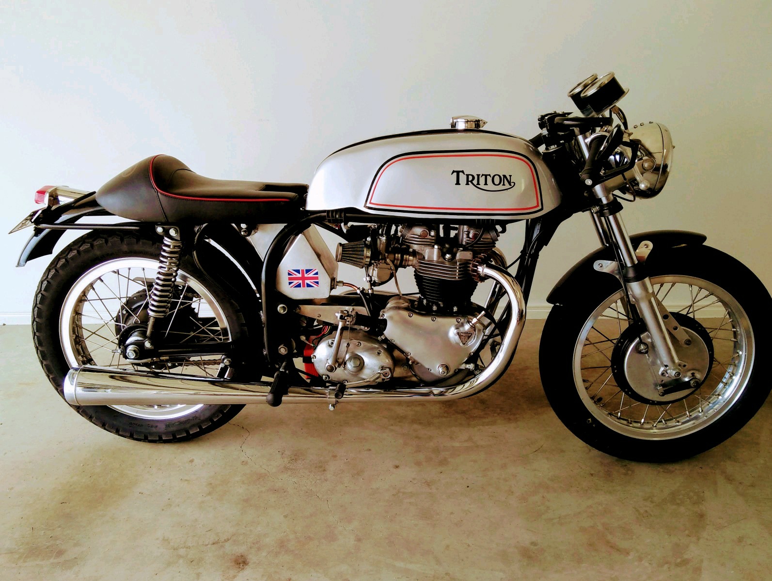 1961 TRITON CAFE RACER