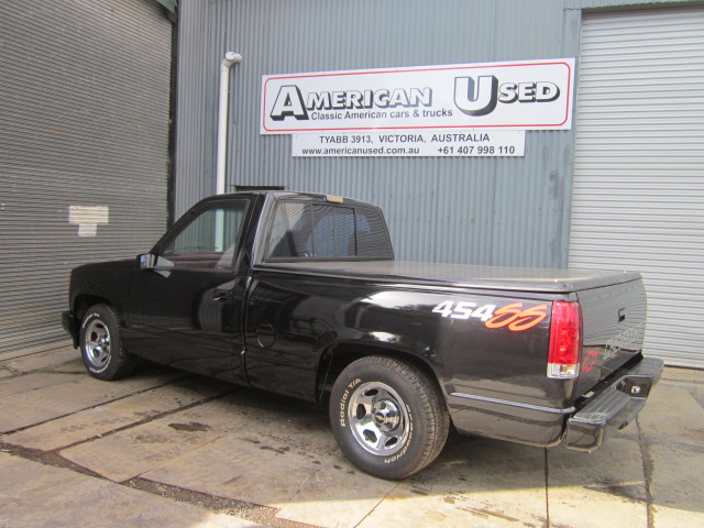 1990 CHEVROLET SILVERADO C1500 SHORT TUB FLEETSIDE UTILITY