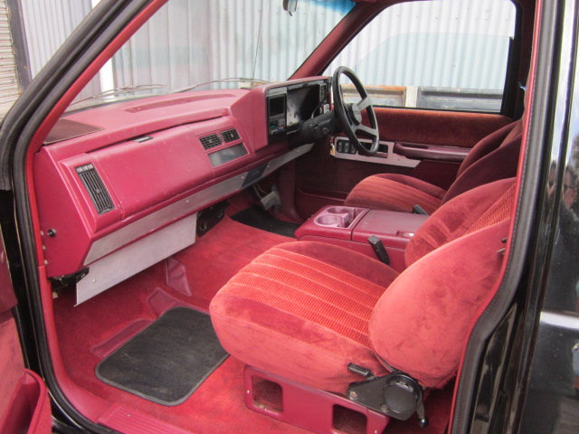 1990 CHEVROLET SILVERADO C1500 SHORT TUB FLEETSIDE UTILITY