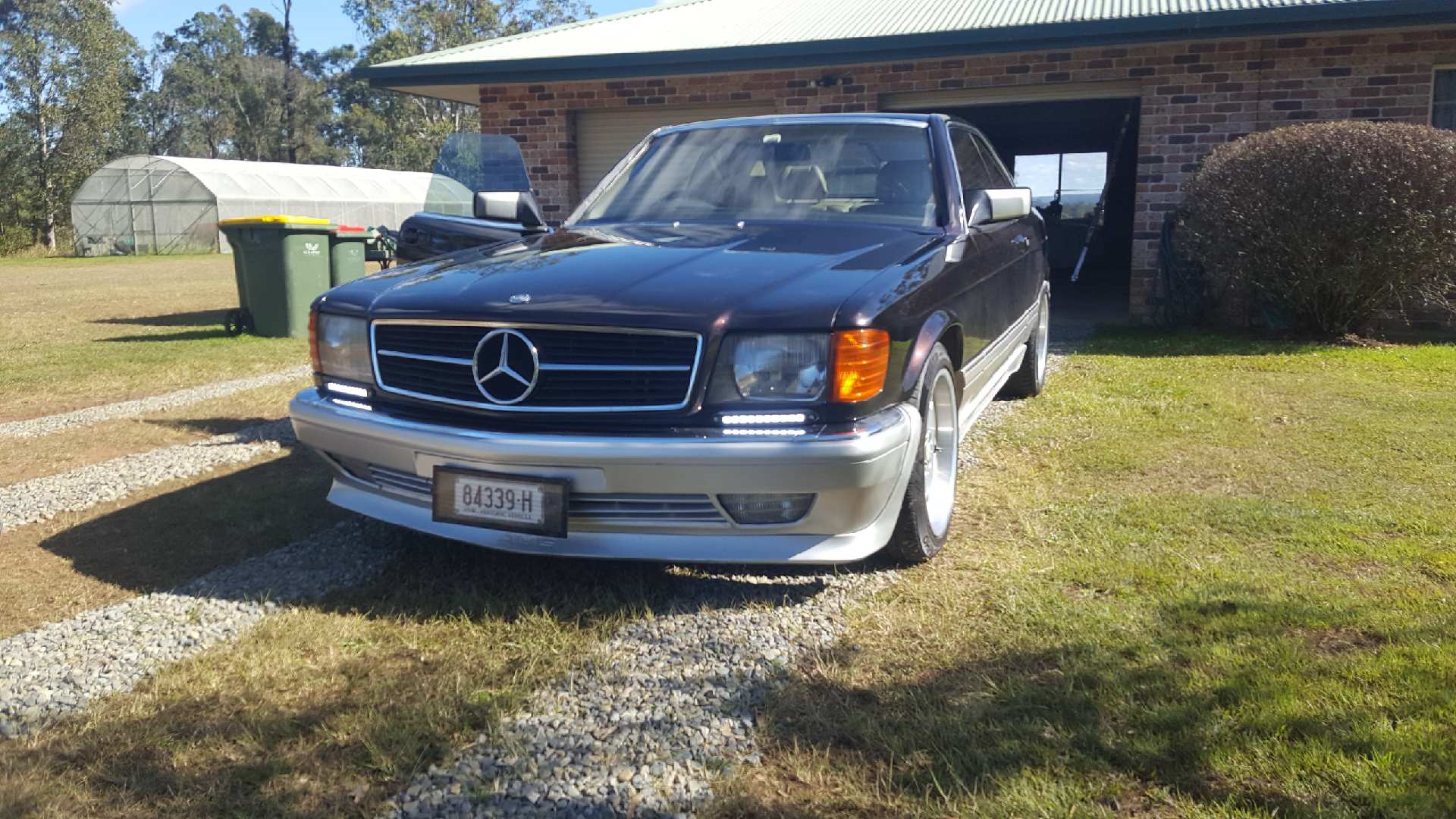 1989 MERCEDES-BENZ 560 SEC 4 SP AUTOMATIC 2D COUPE