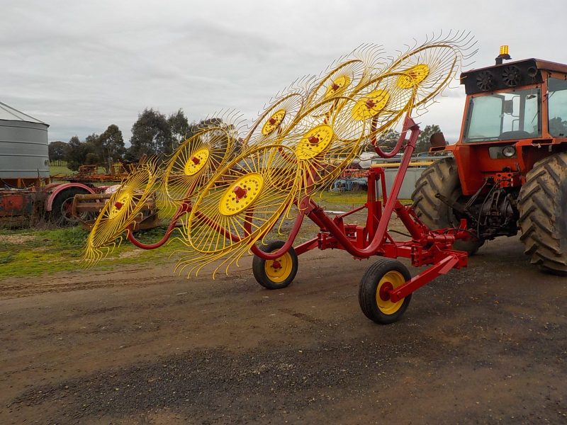 V8 Hay Rake
