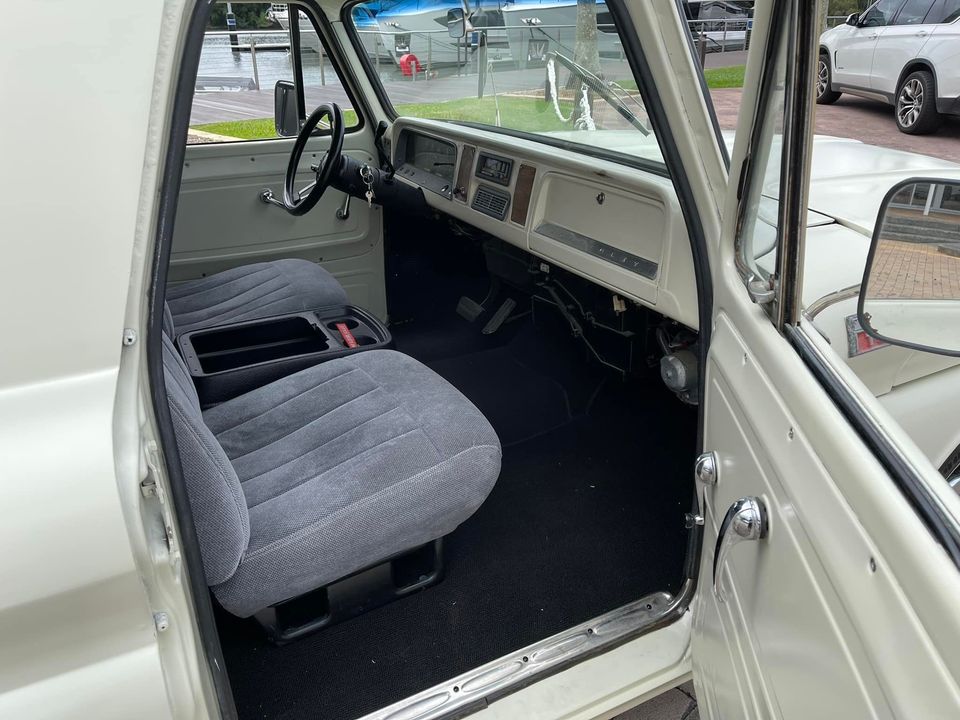 1965 CHEVROLET C10 APACHE BIG BLOCK DELIVERY TRUCK