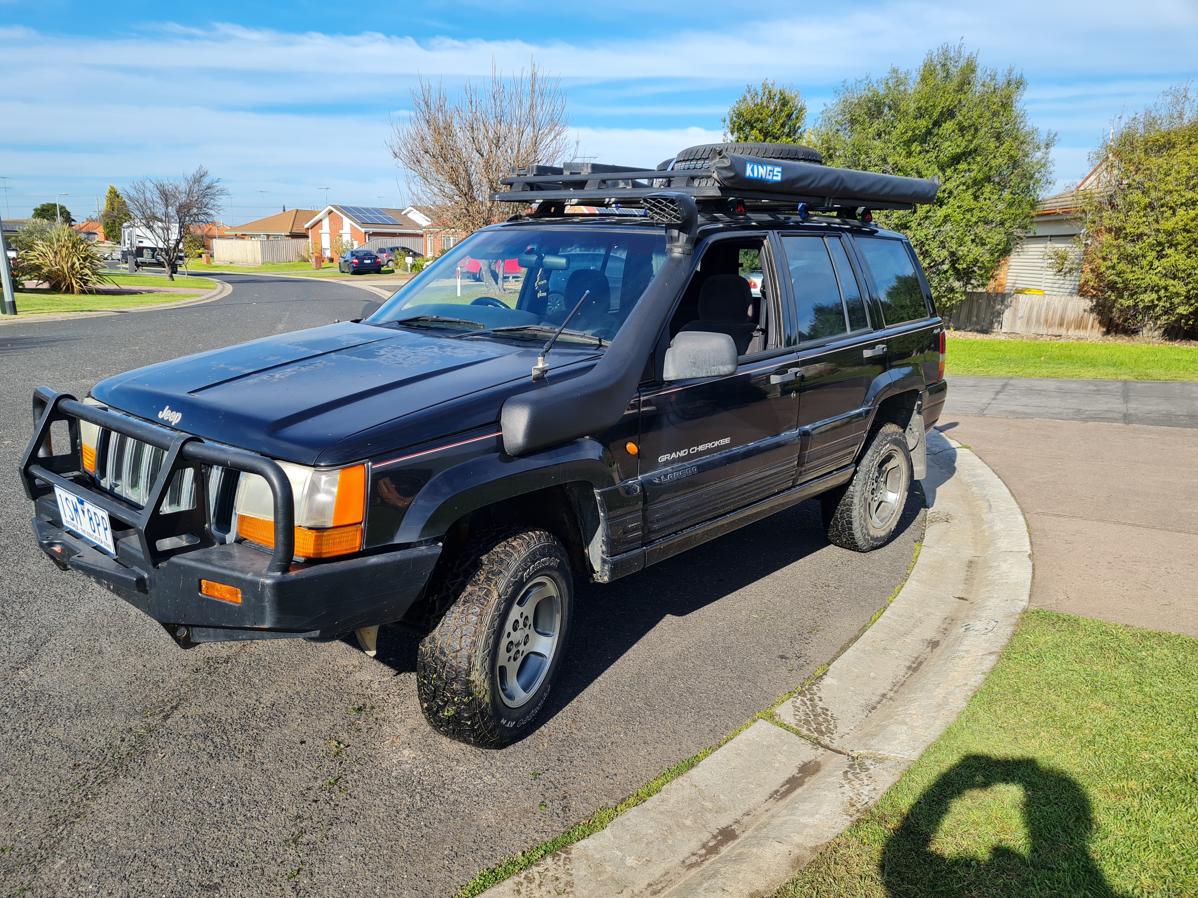 1998 JEEP GRAND CHEROKEE ZG LAREDO (4x4) 4 SP AUTOMATIC 4x4 4D WAGON