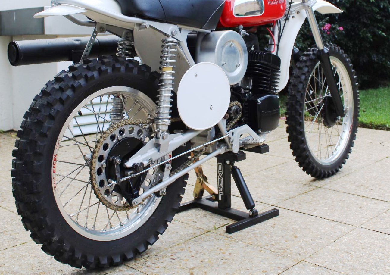 1973 HUSQVARNA 250CR (CR250) ROAD 