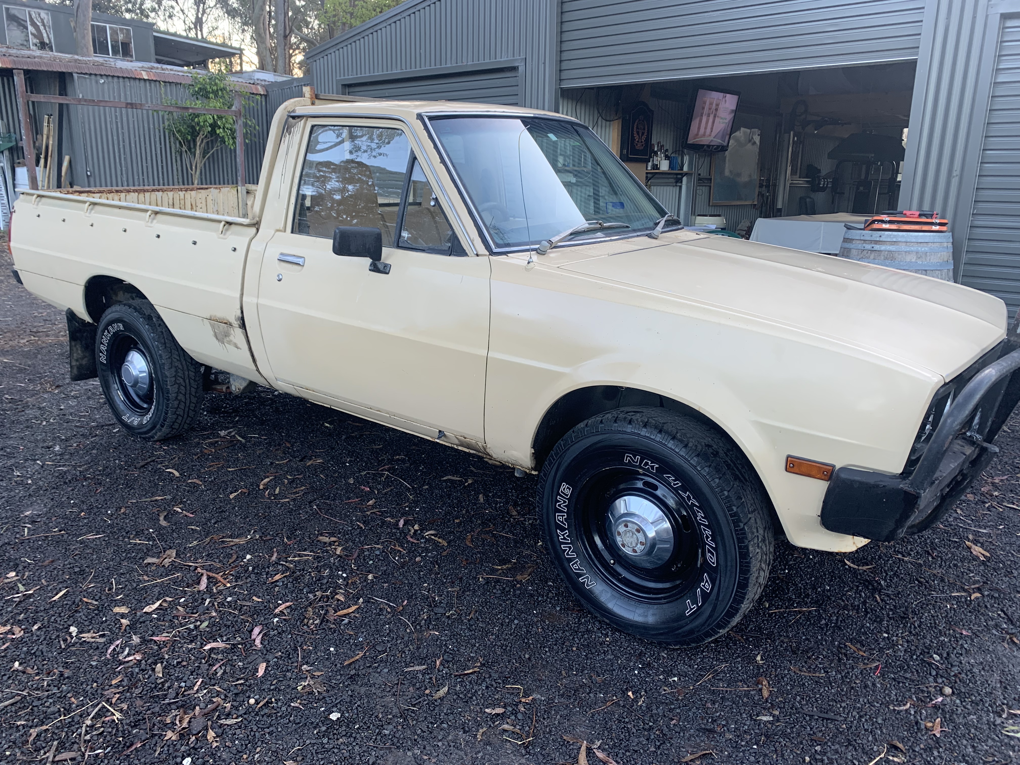 1985 MITSUBISHI L200 MD EXPRESS (4x4) UTILITY