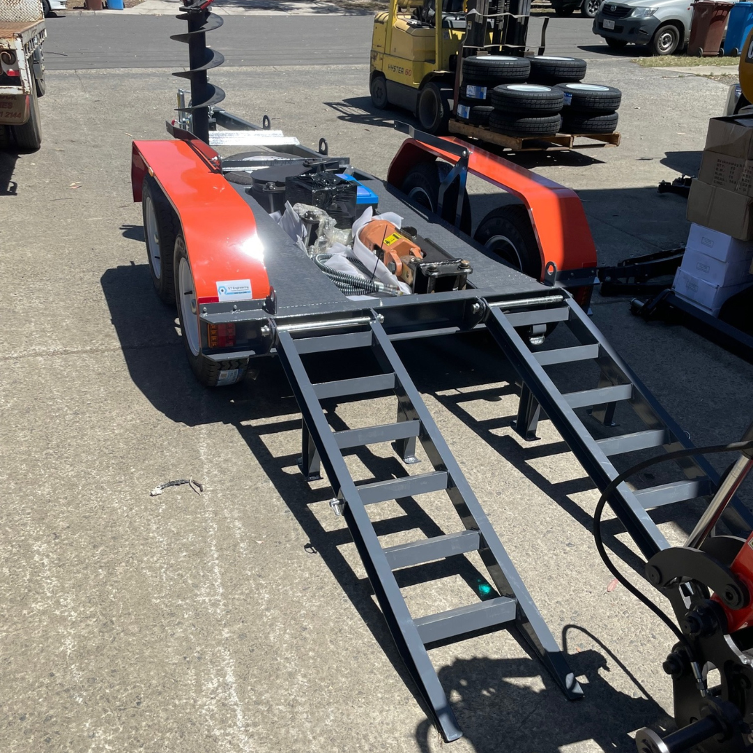 EXCAVATOR EM2.1 +TRAILER +AUGER +HAMMER PACKAGE + FREE ATTACHMENTS