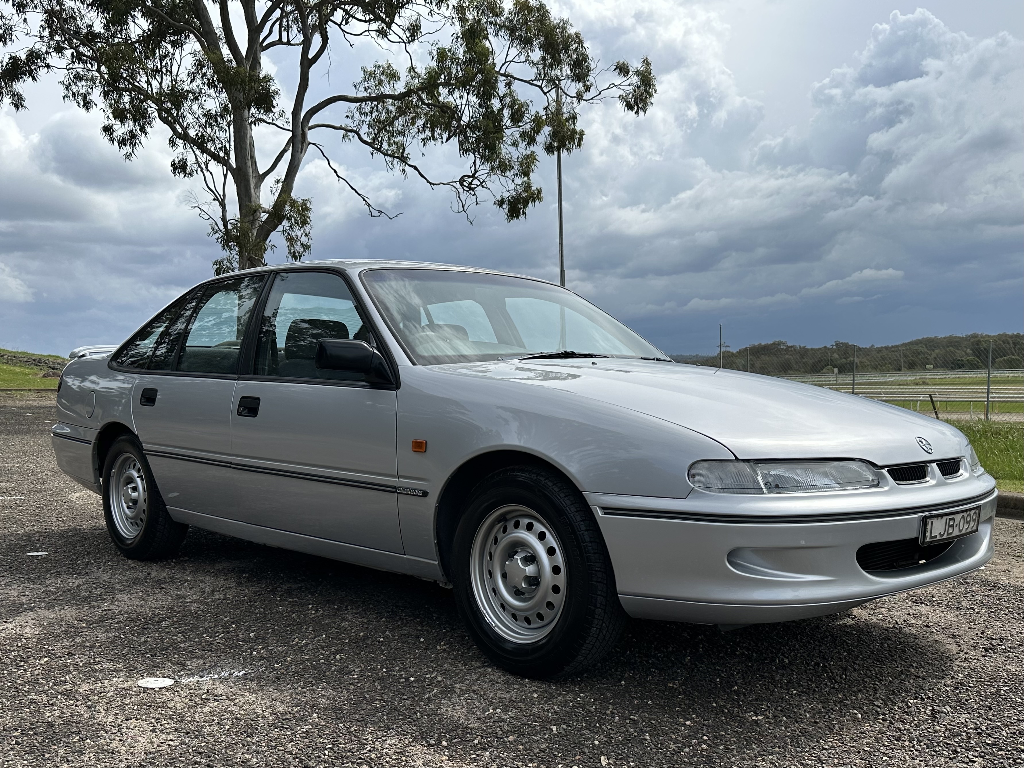 1995 HOLDEN COMMODORE VS EXECUTIVE SEDAN