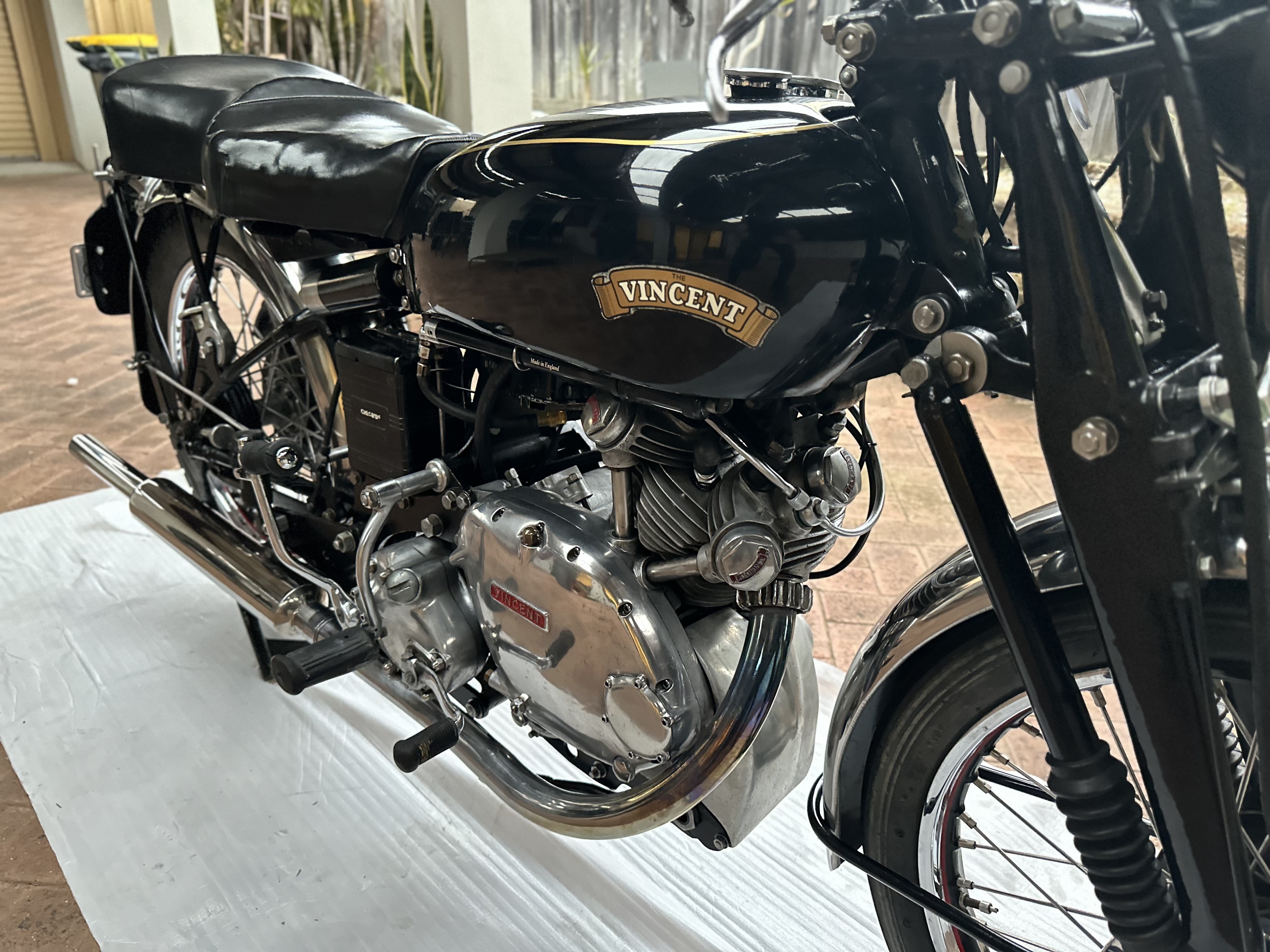 1952 VINCENT COMET HRD 500CC ROAD