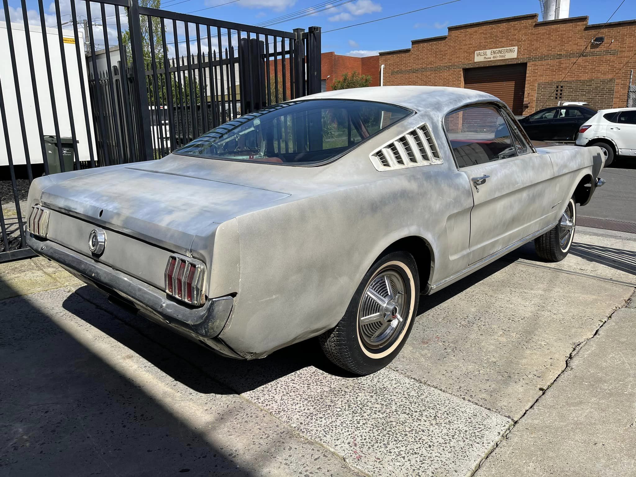 1965 FORD MUSTANG 2+2 AUTOMATIC FASTBACK