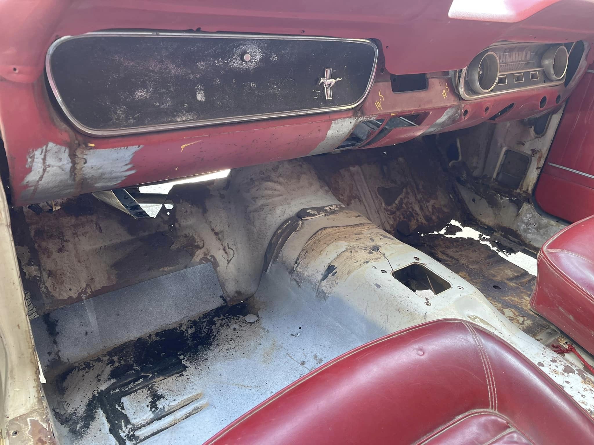 1965 FORD MUSTANG 2+2 AUTOMATIC FASTBACK