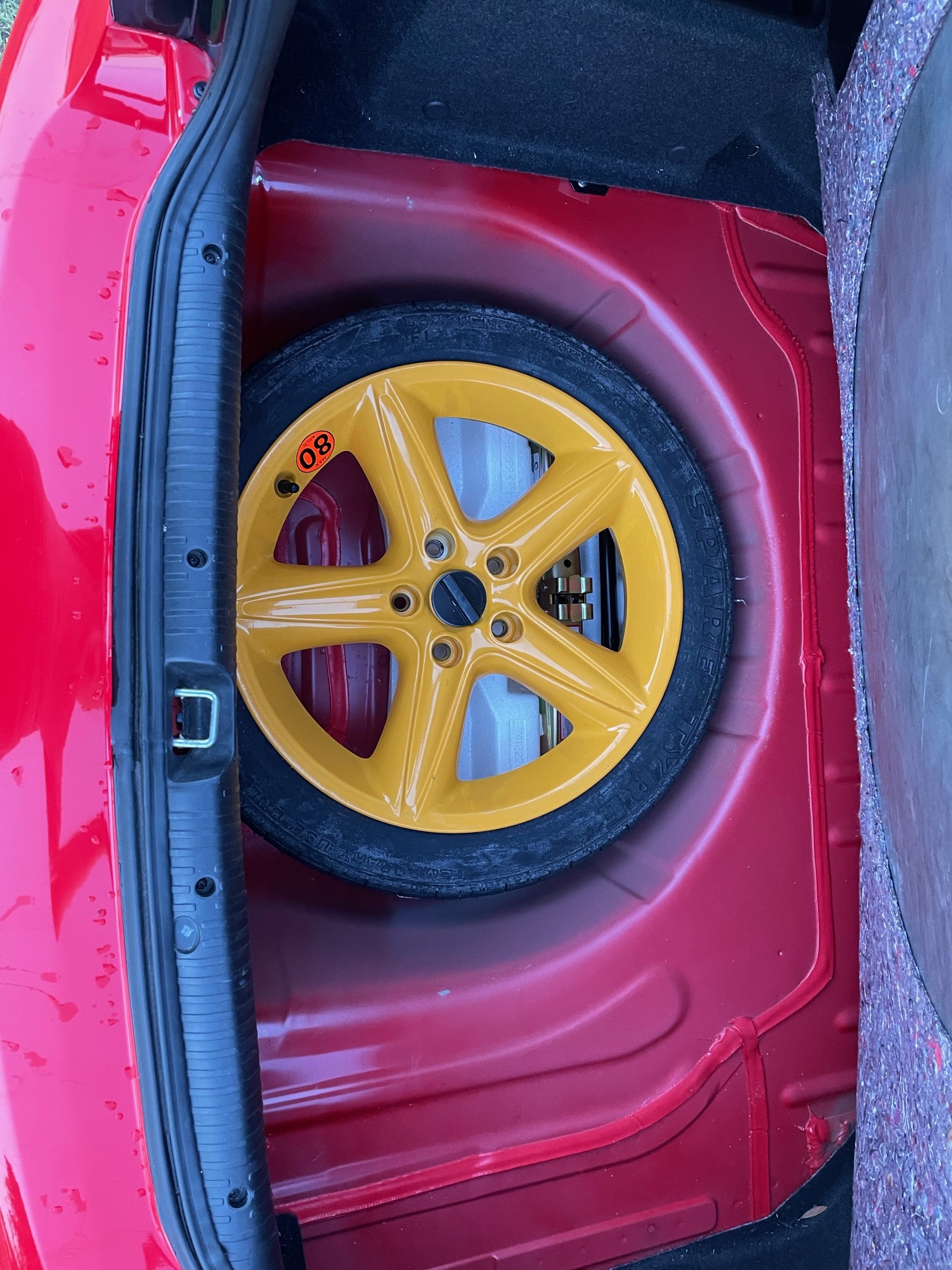 2002 HSV GTO 2D COUPE 