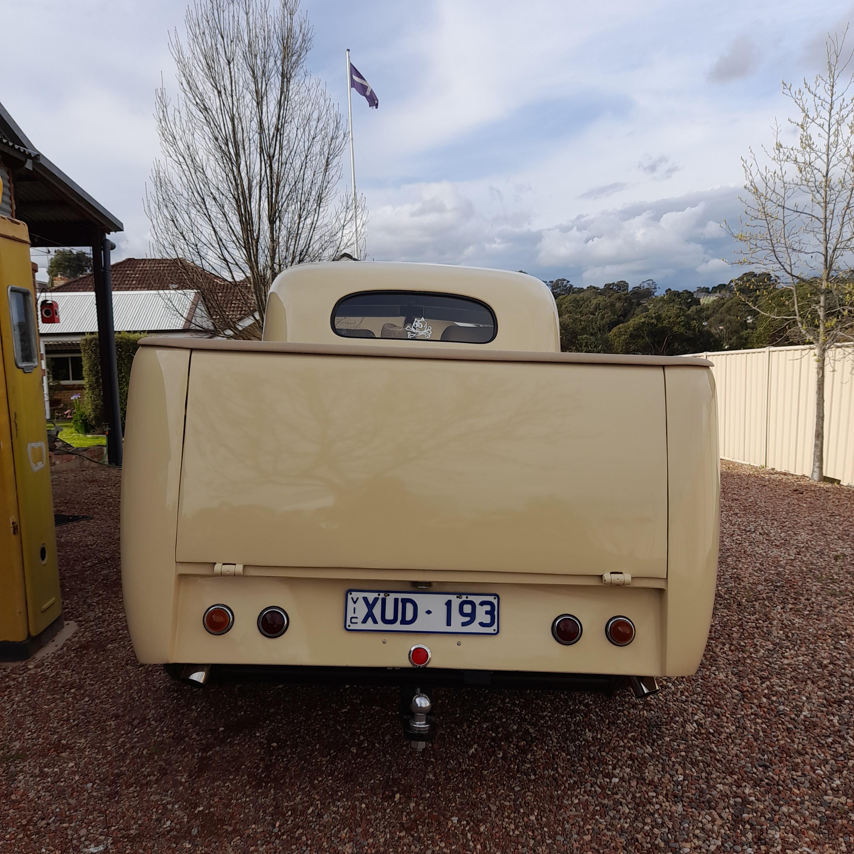 1946 CHEVROLET COUPE UTE 