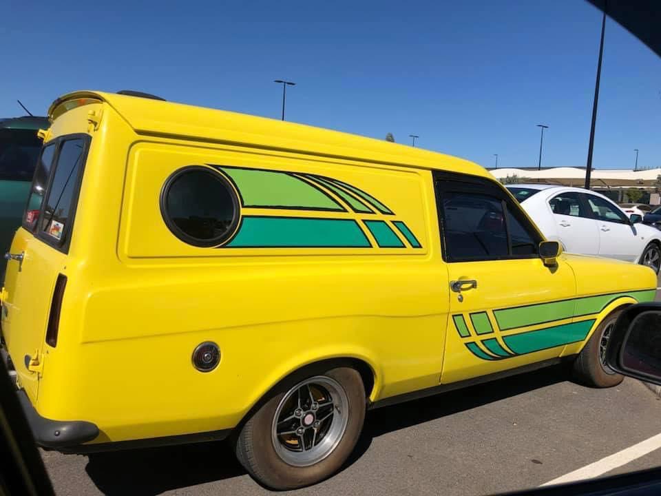 1978 FORD ESCORT SUNDOWNER VAN