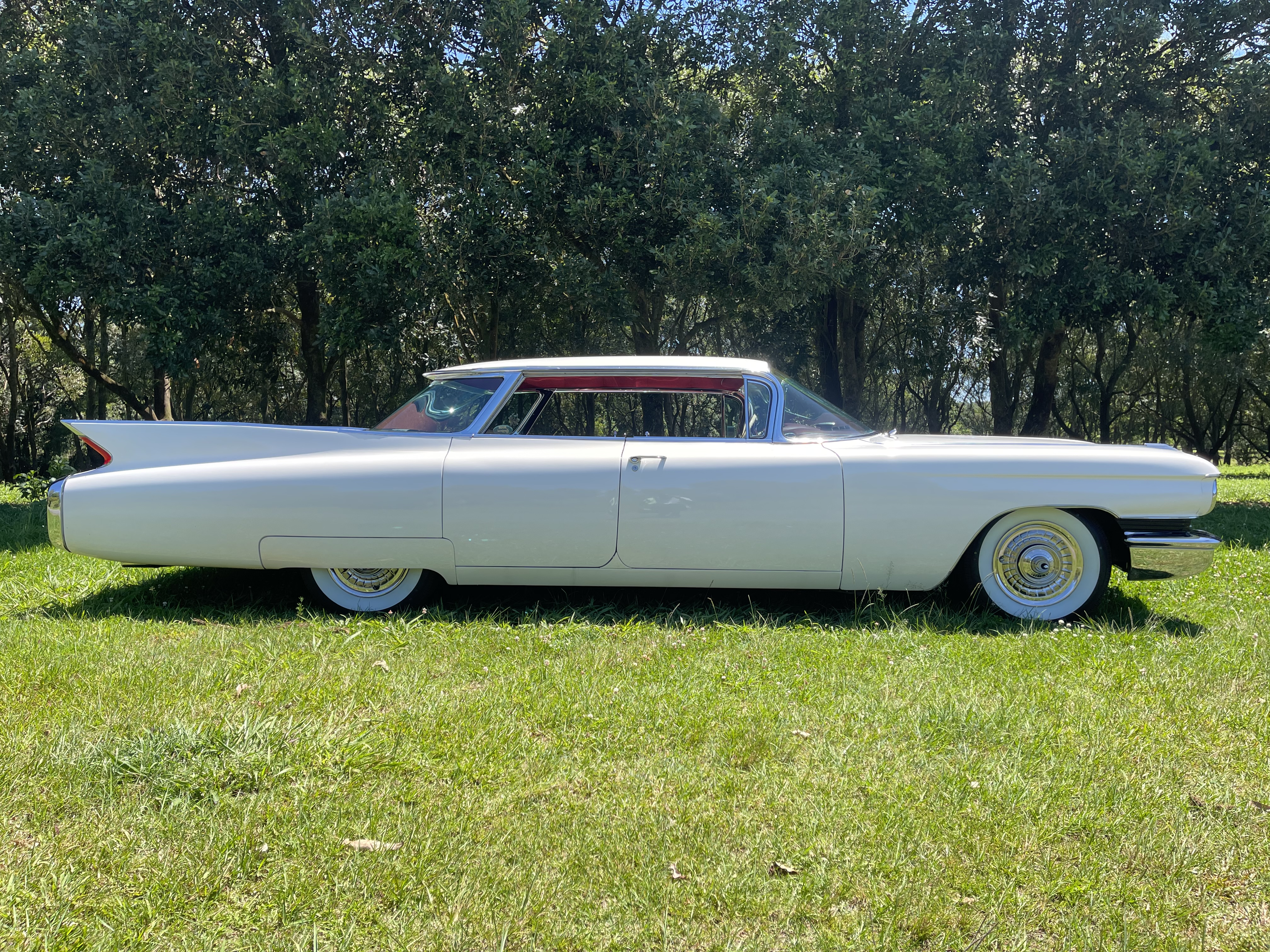 1960 CADILLAC FLAT TOP SEDAN