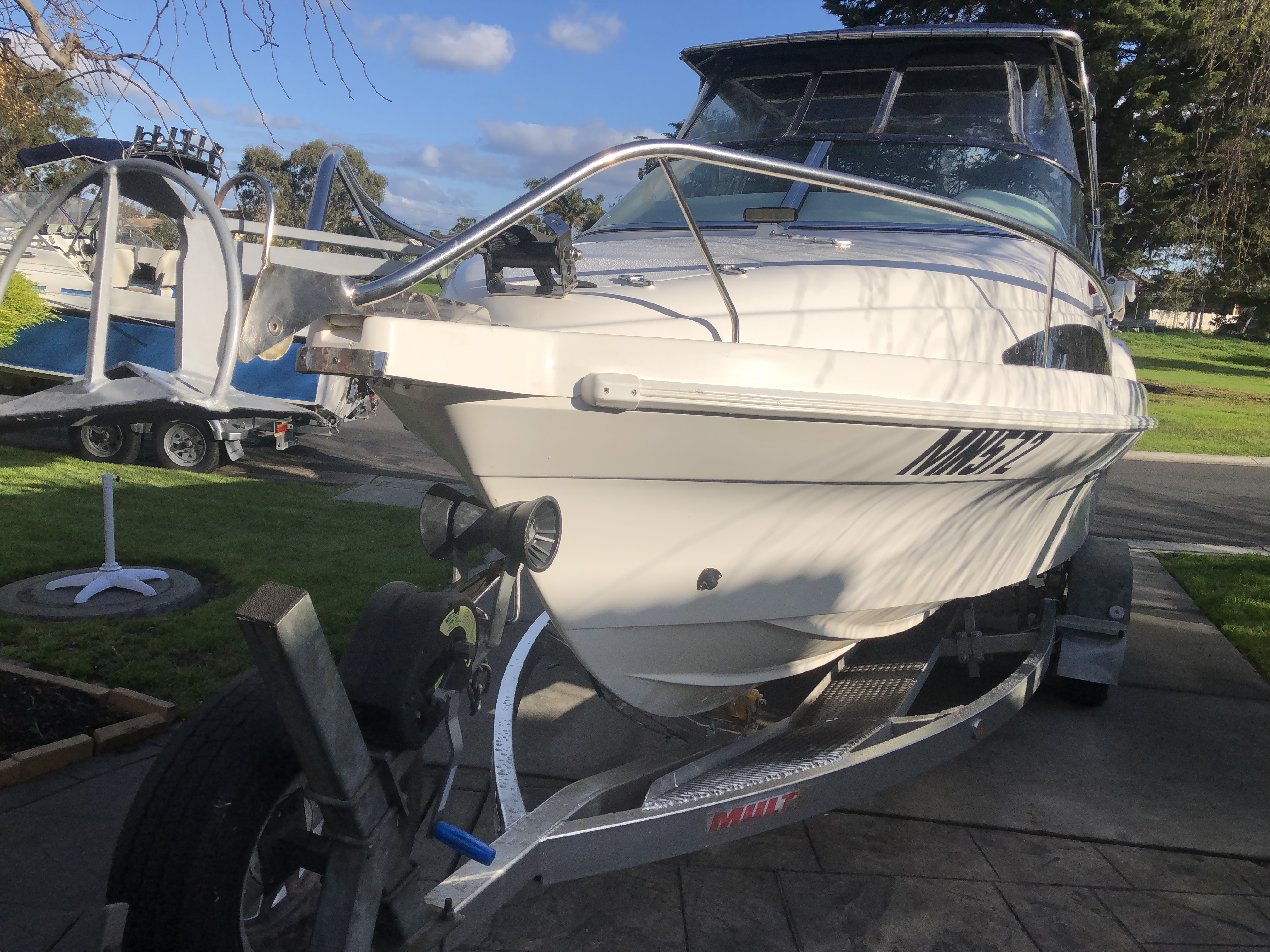 2004 HAINES HUNTER 580 BREEZE HALF CABIN
