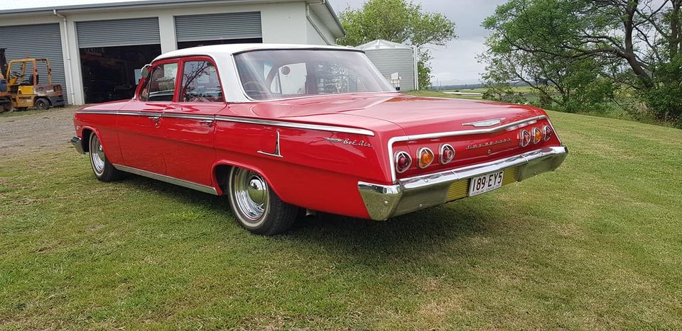1962 CHEVROLET BEL AIR 2 SP AUTOMATIC 4D SEDAN