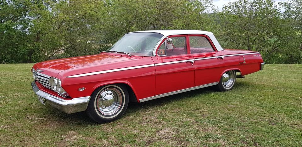 1962 CHEVROLET BEL AIR 2 SP AUTOMATIC 4D SEDAN