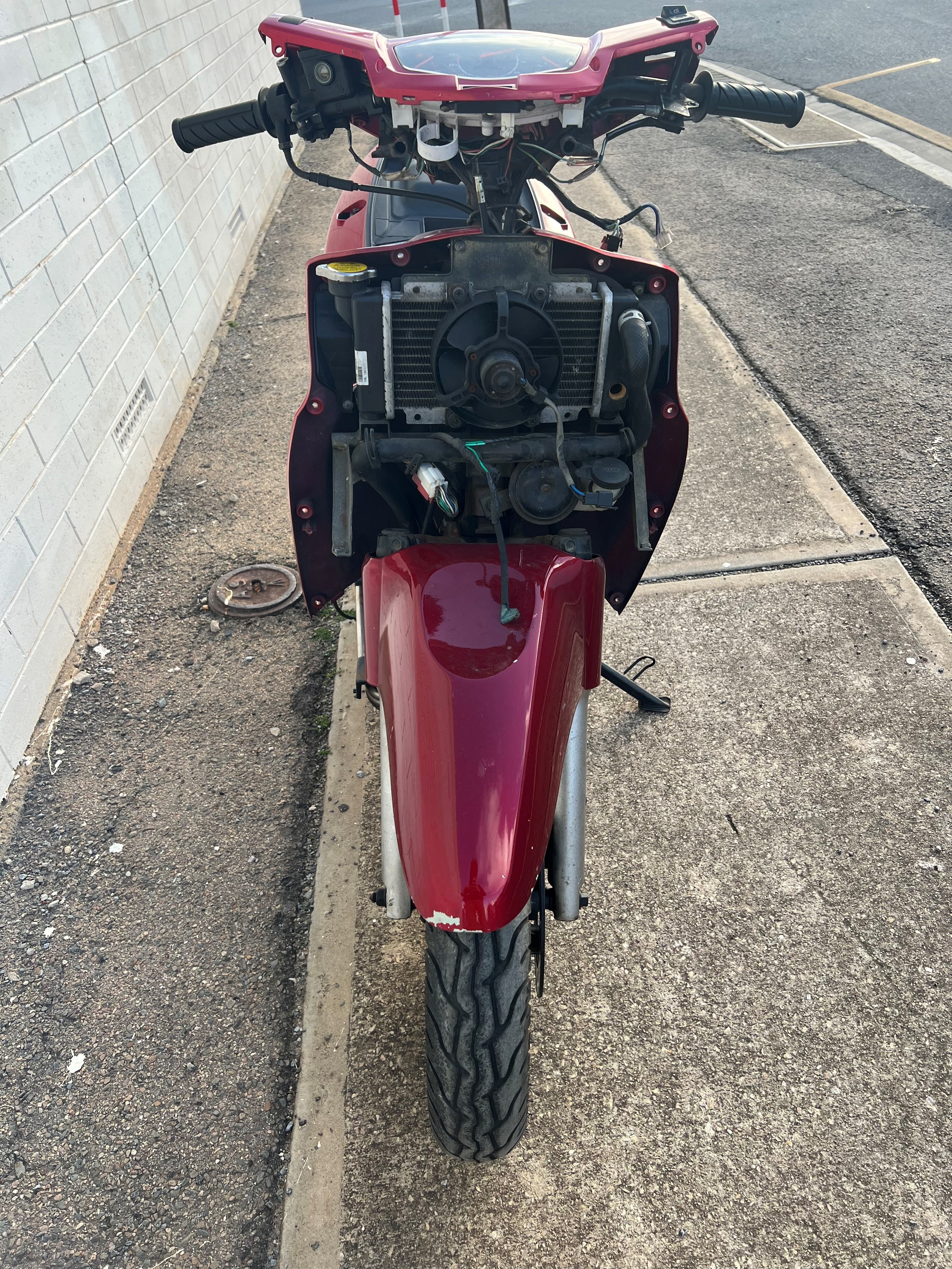 2015 SYM HD200 SCOOTER