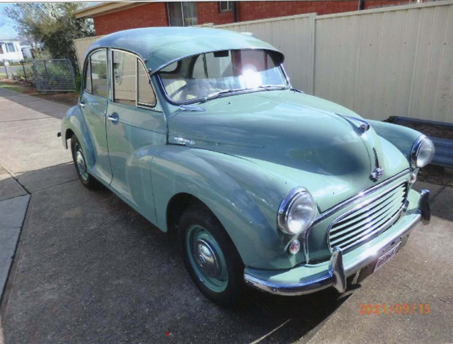 1960 MORRIS MINOR 1000 SEDAN