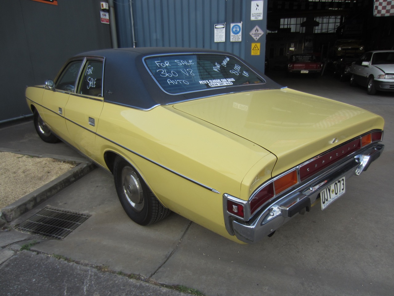 1975 CHRYSLER BY CHRYSLER CJ AUTOMATIC SEDAN