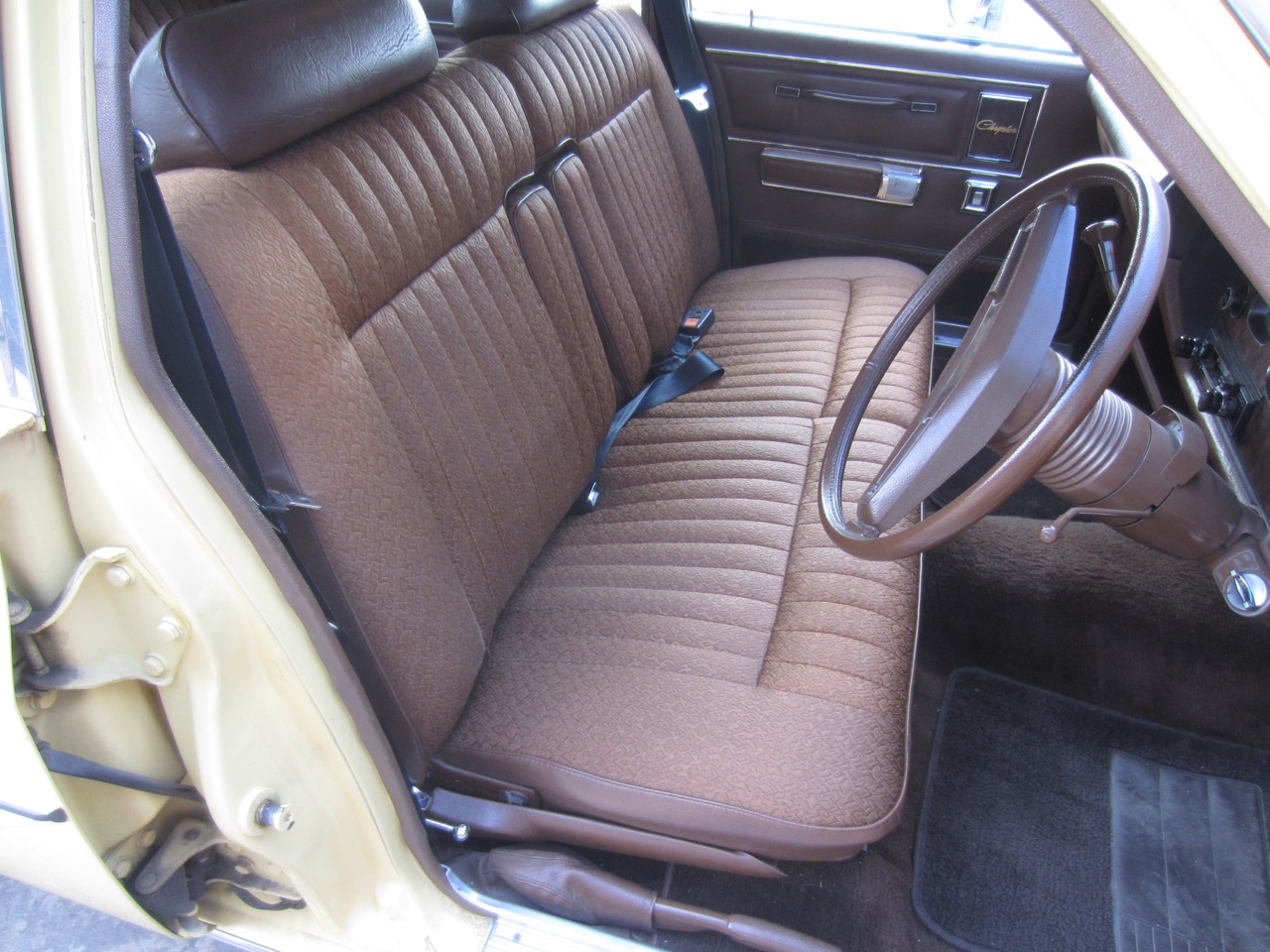 1975 CHRYSLER BY CHRYSLER CJ AUTOMATIC SEDAN