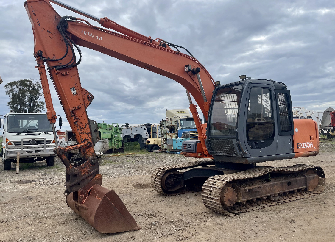 Hitachi EX130H 13 Tonne Excavator