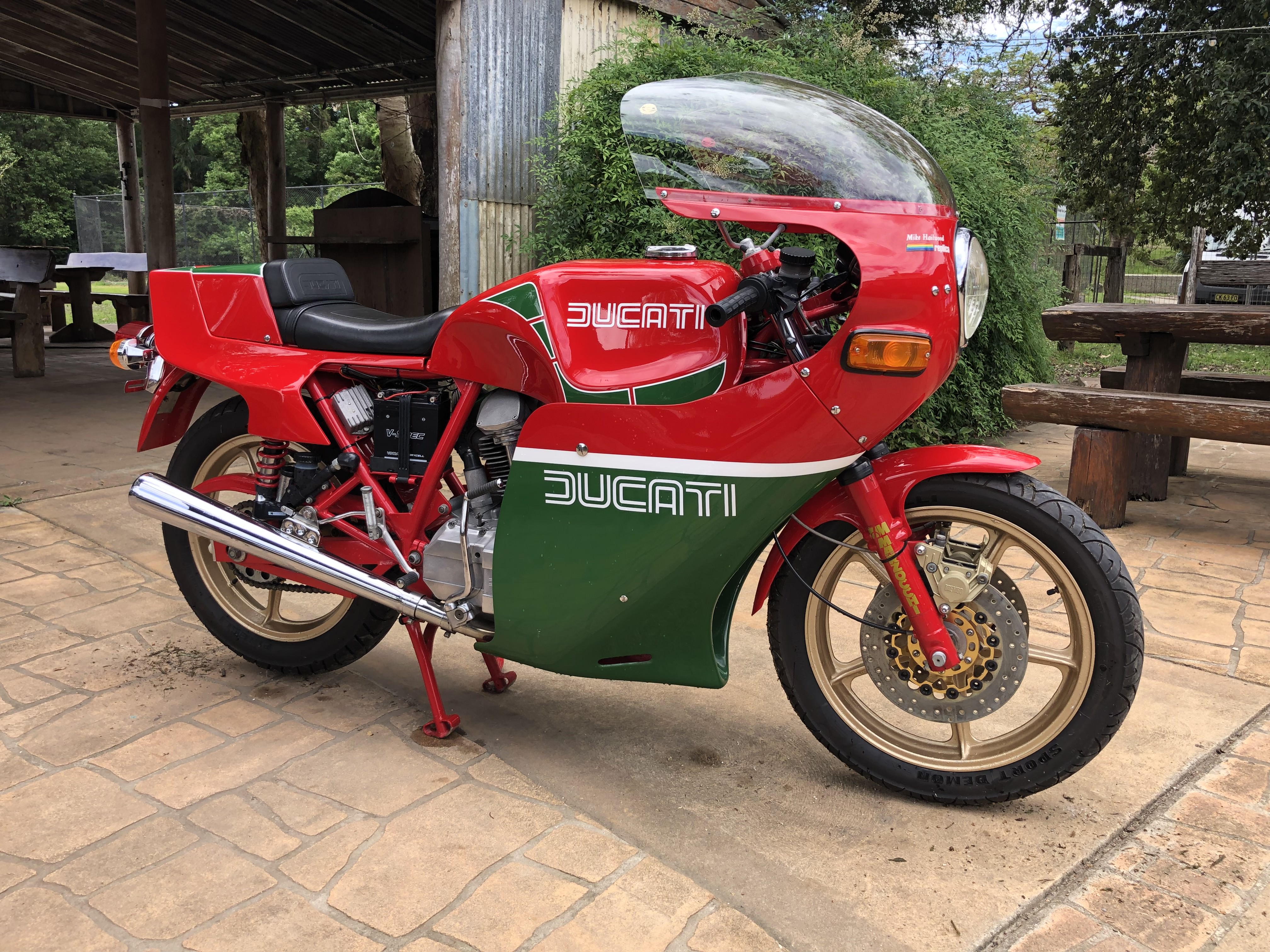 1979 DUCATI 900 MIKE HAILWOOD REPLICA ROAD