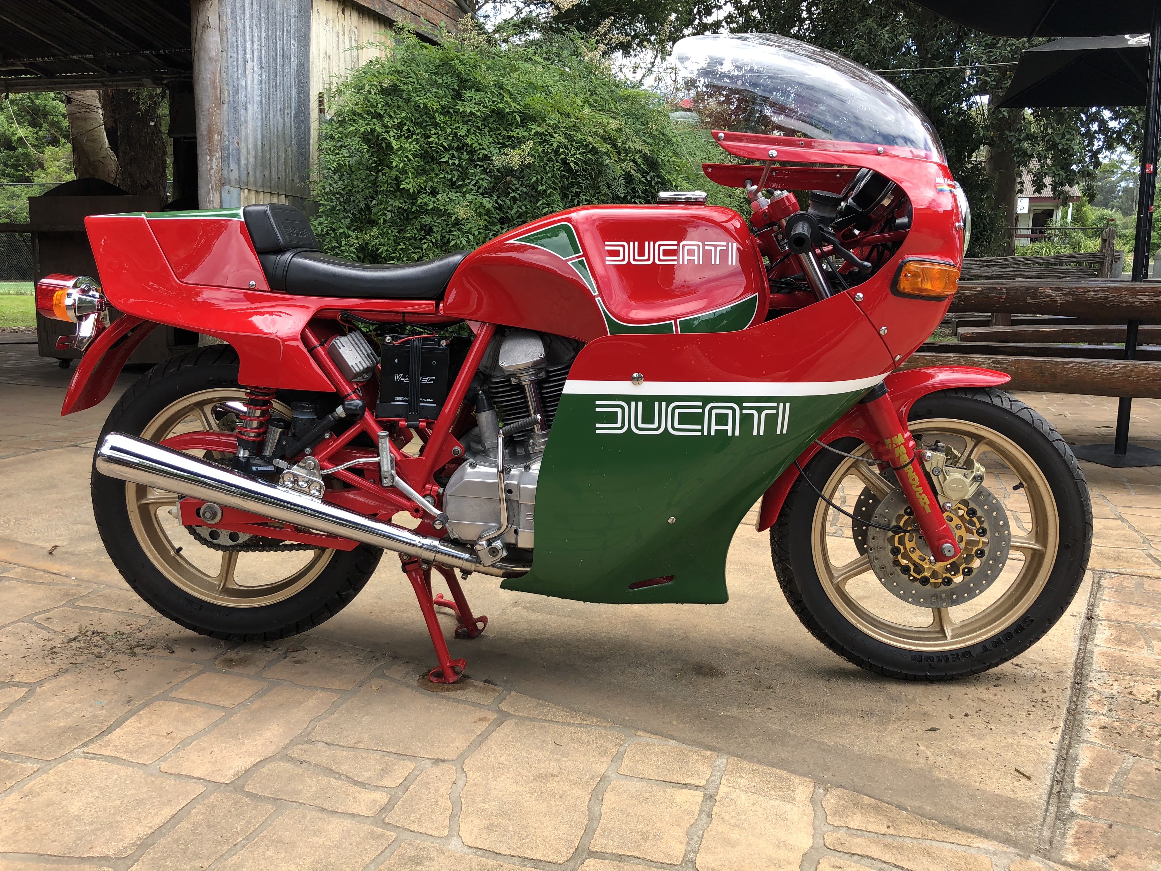 1979 DUCATI 900 MIKE HAILWOOD REPLICA ROAD