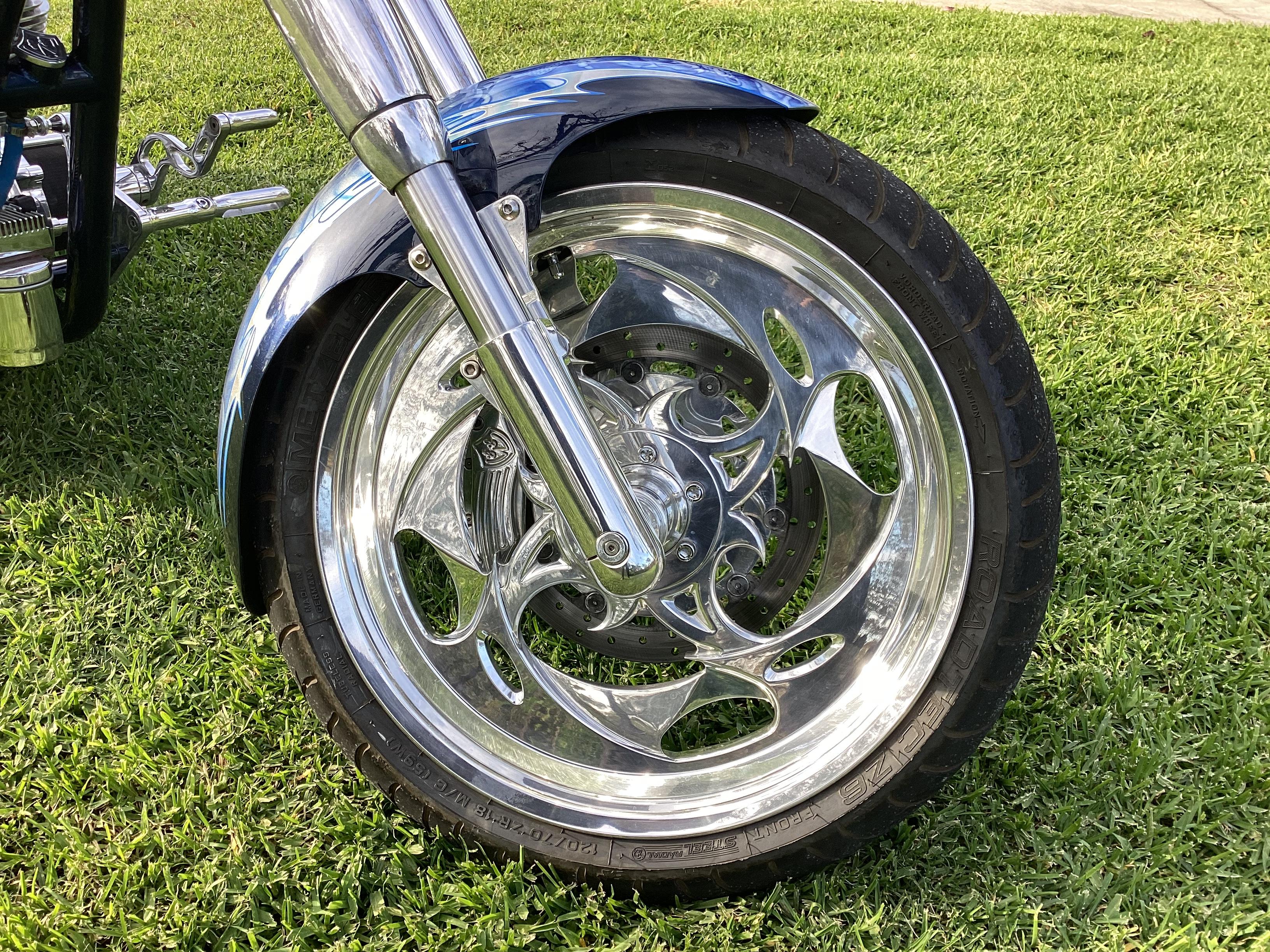2015 CHROME HORSE FLASH CUSTOM CHOPPER