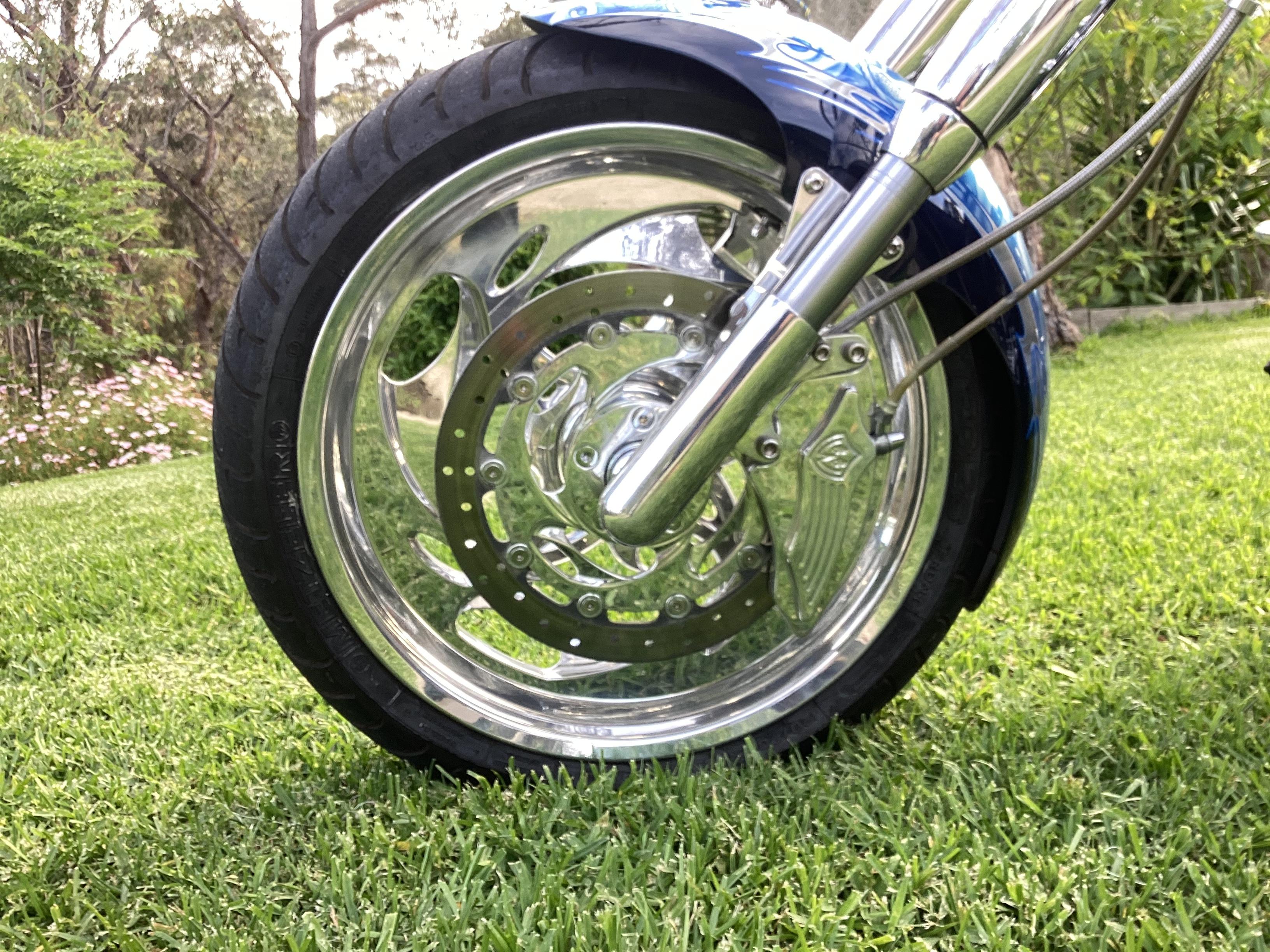2015 CHROME HORSE FLASH CUSTOM CHOPPER
