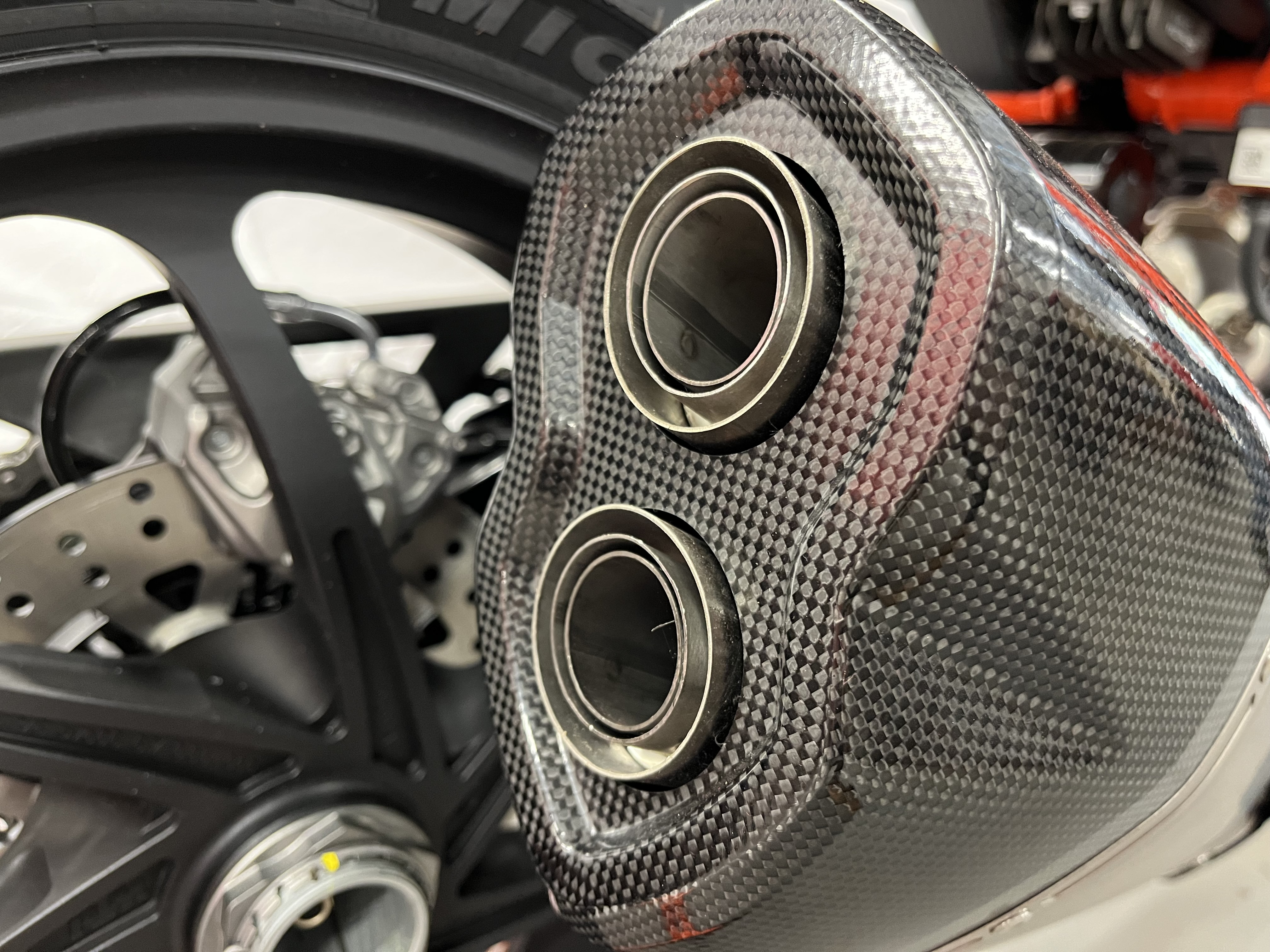 2021 KTM 1290RR SUPER DUKE RR 