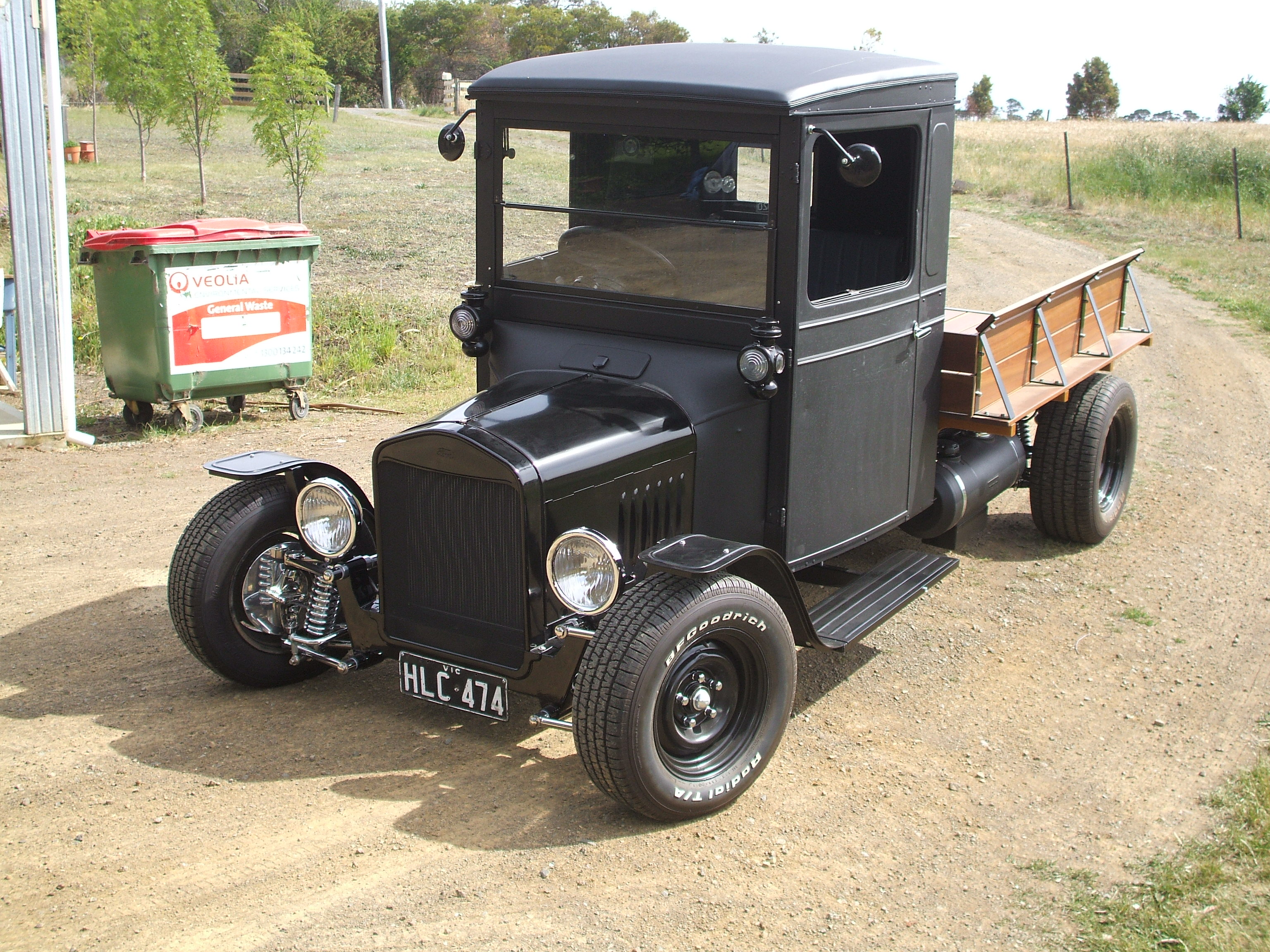 1925 FORD MODEL T UTILITY