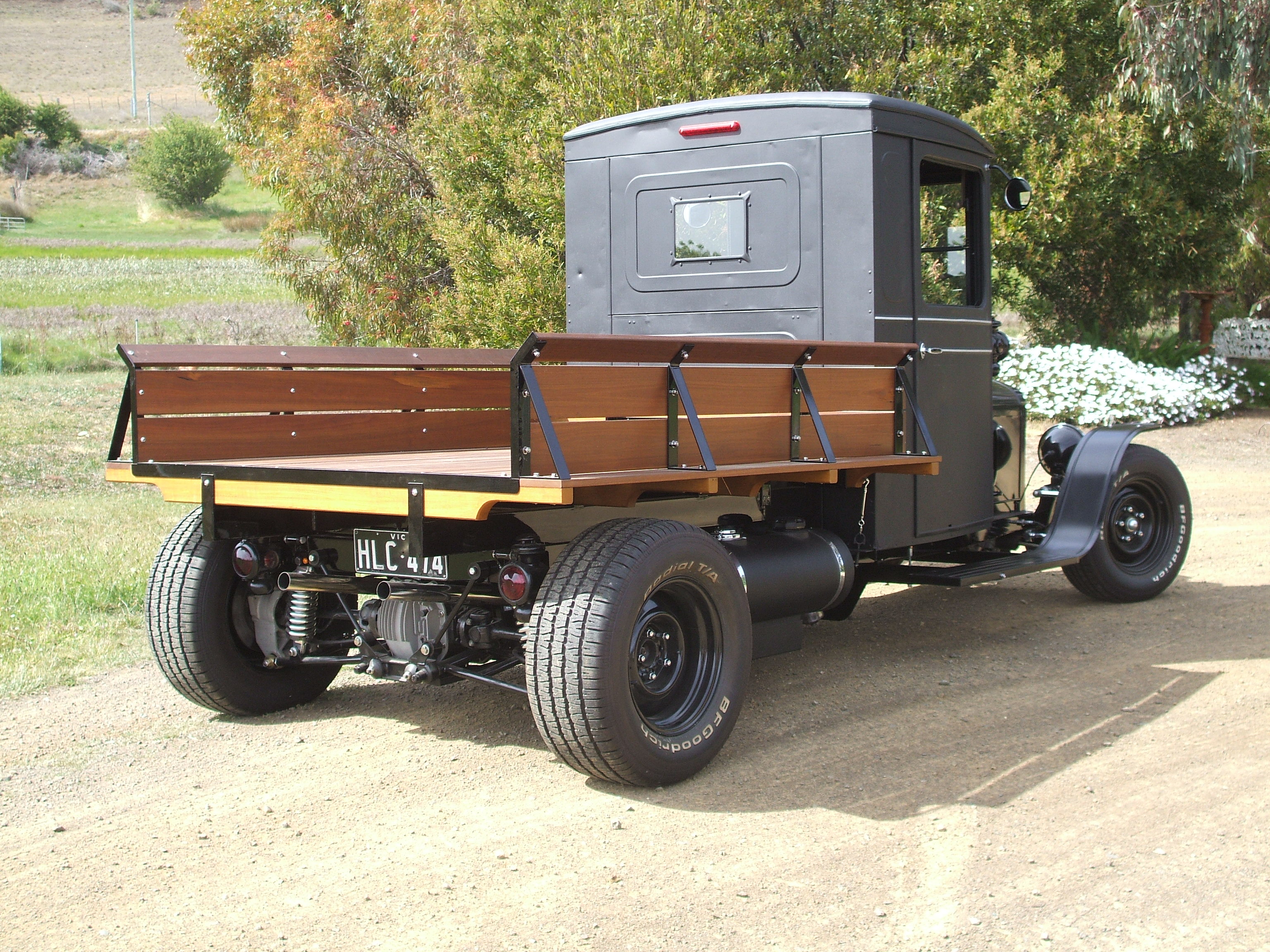 1925 FORD MODEL T UTILITY
