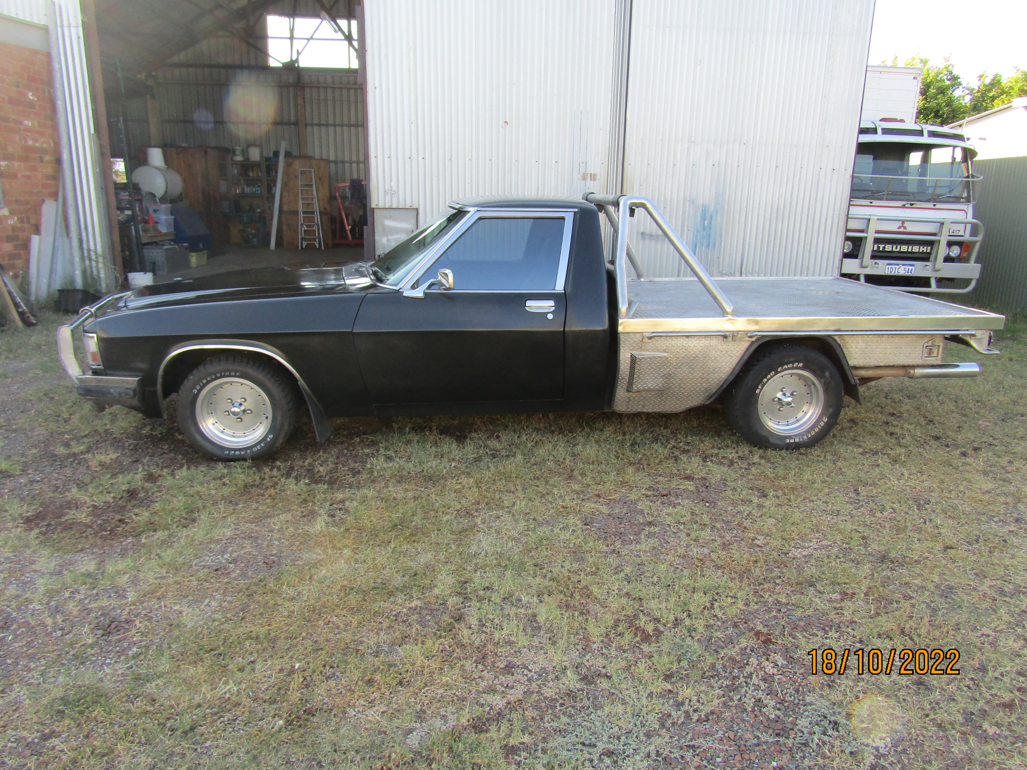1974 HOLDEN HQ 1 TONNER TRAY