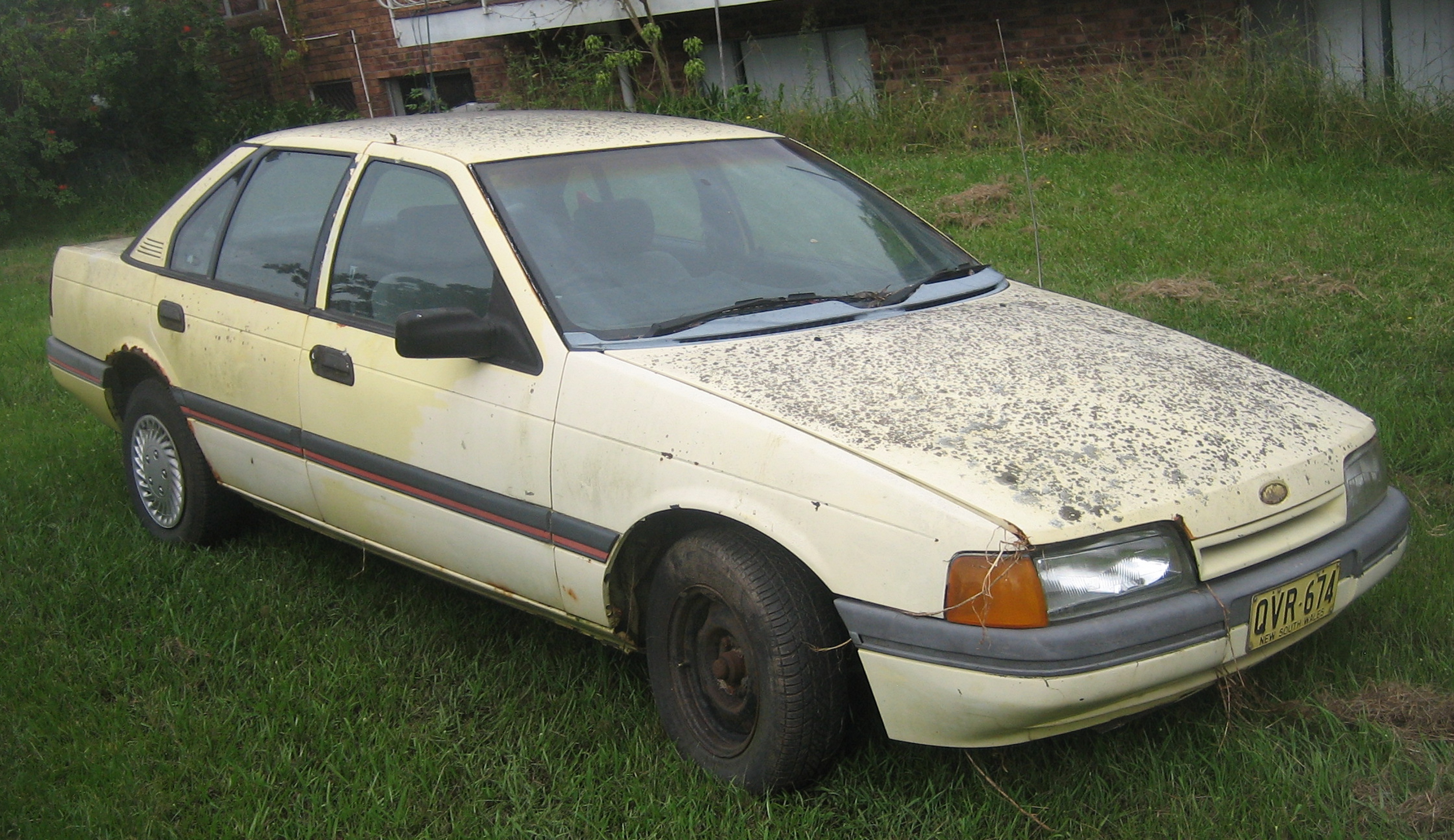 FALCON EA 1990 FOR PARTS 